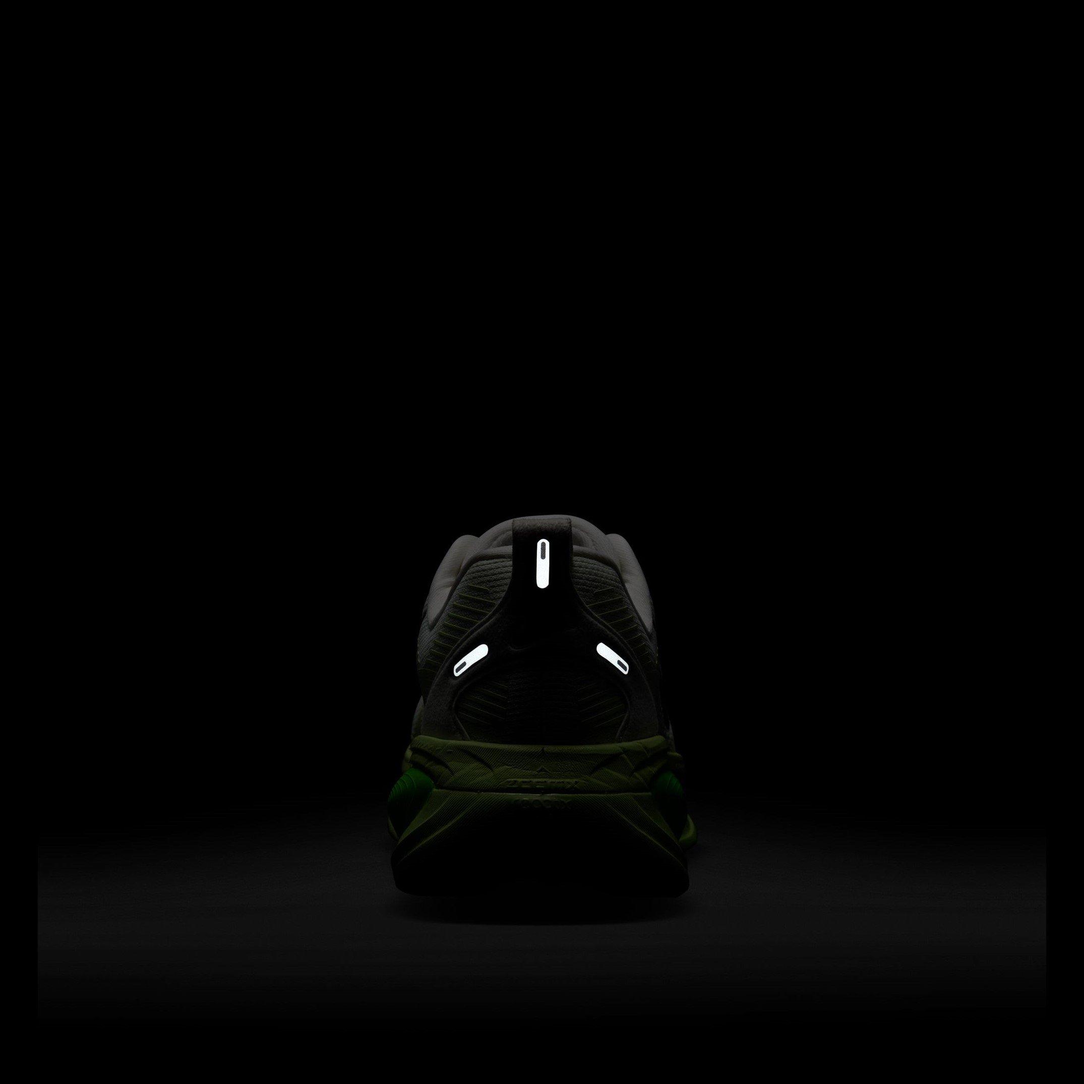 Wht/Blk-Green - Nike - Vomero 18 Womens Running Shoes - 9