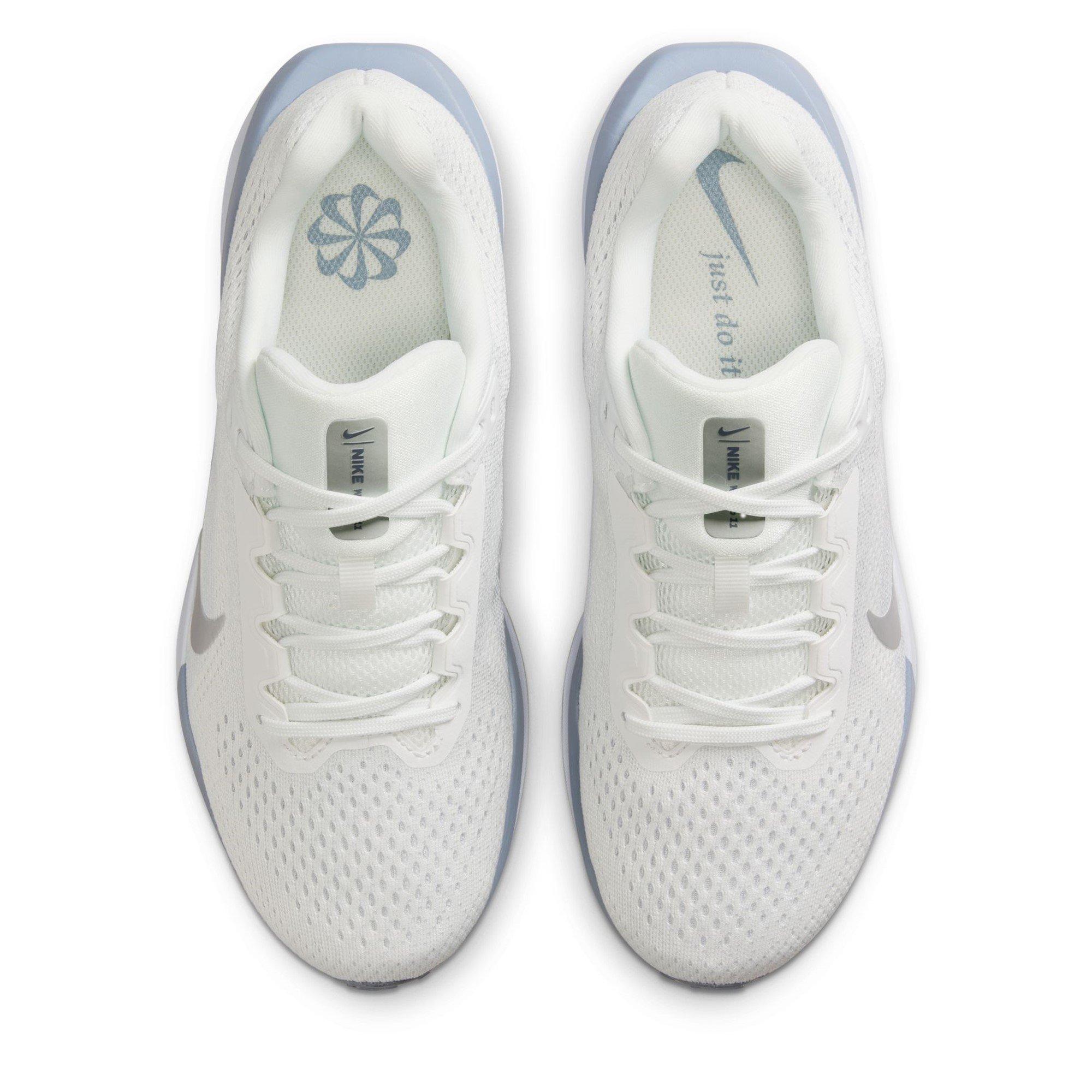 White/M.Silver - Nike - Winflo 11 Womens Running Shoes - 6