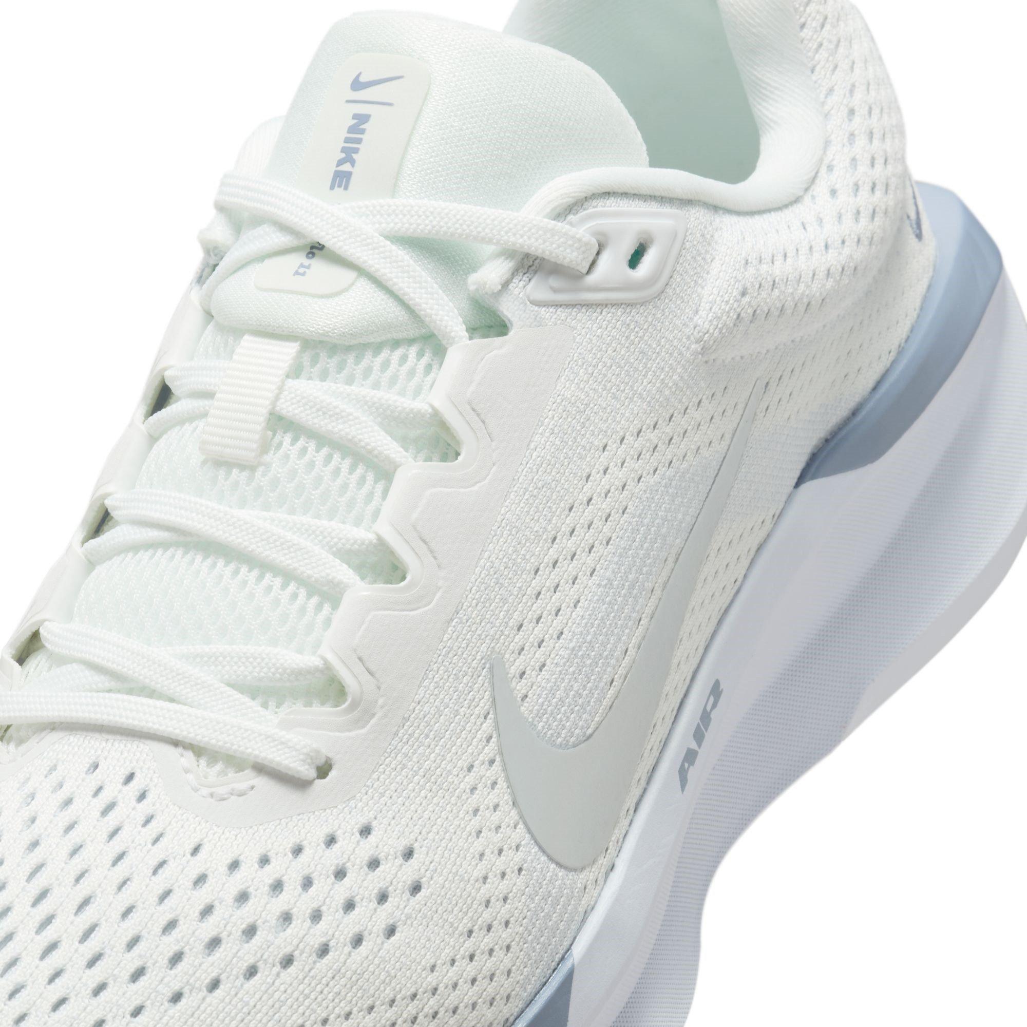 White/M.Silver - Nike - Winflo 11 Womens Running Shoes - 7