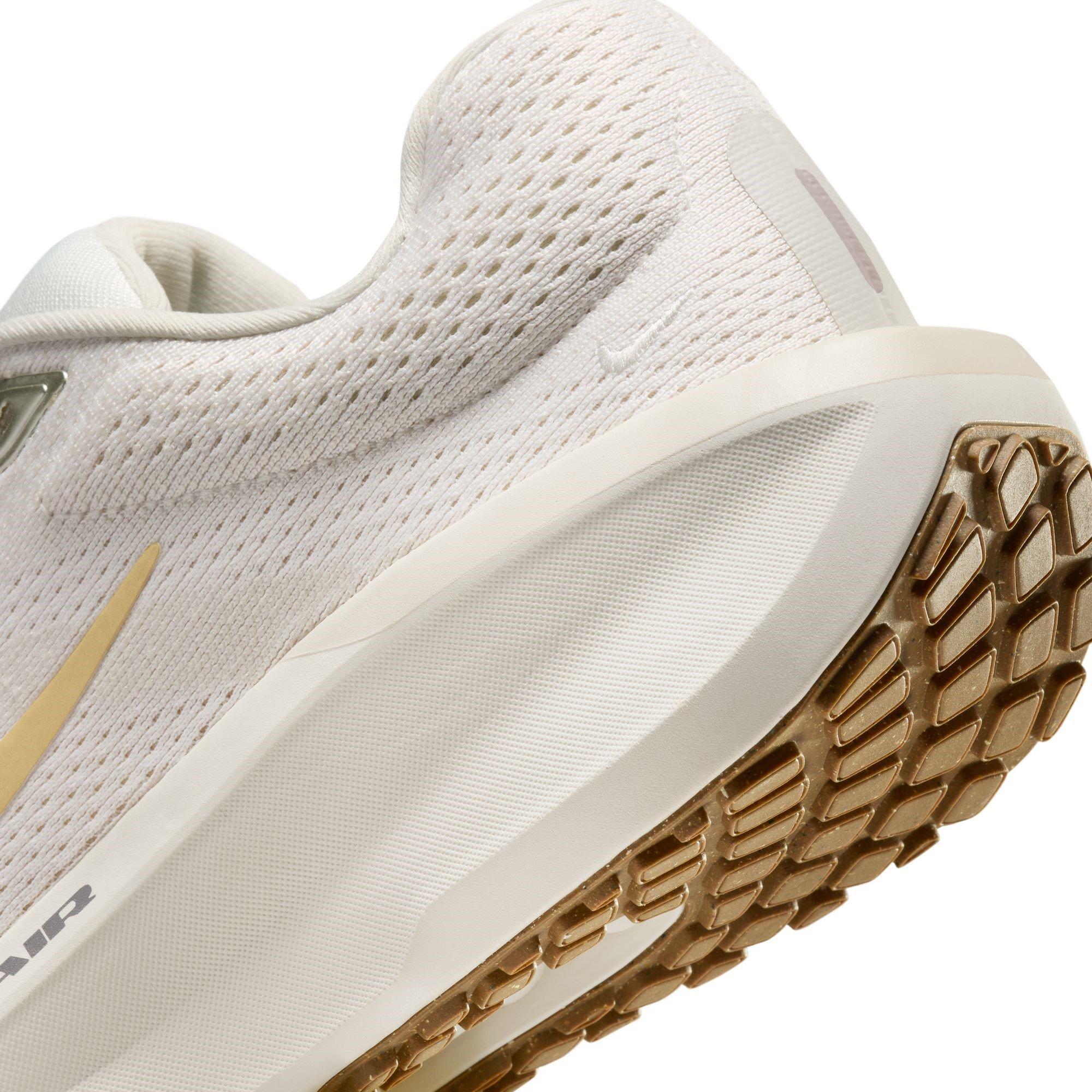 Phantom/Gold - Nike - Winflo 11 Womens Running Shoes - 8