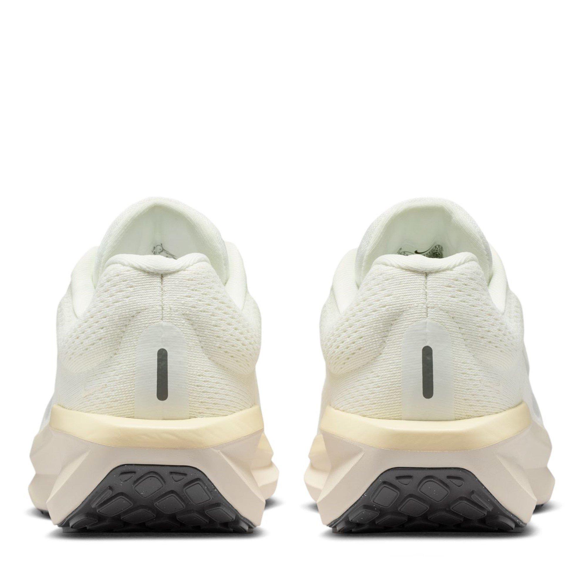 Sail/Wht-Chalk - Nike - Winflo 11 Womens Running Shoes - 5