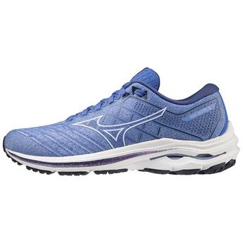 Mizuno this traditional Footjoy golf shoe is quite soft and even