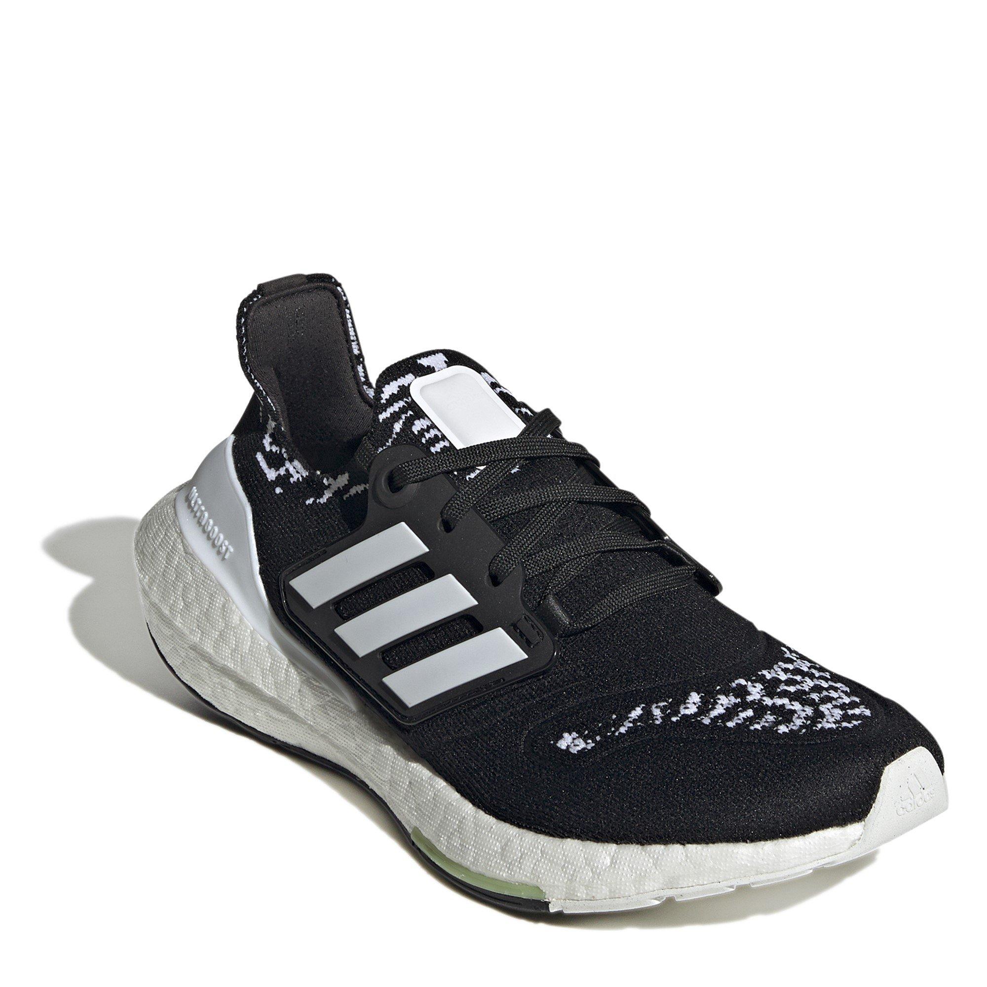 Schwarz/Weiß - adidas - Ultraboost 22 Womens Running Shoes - 3
