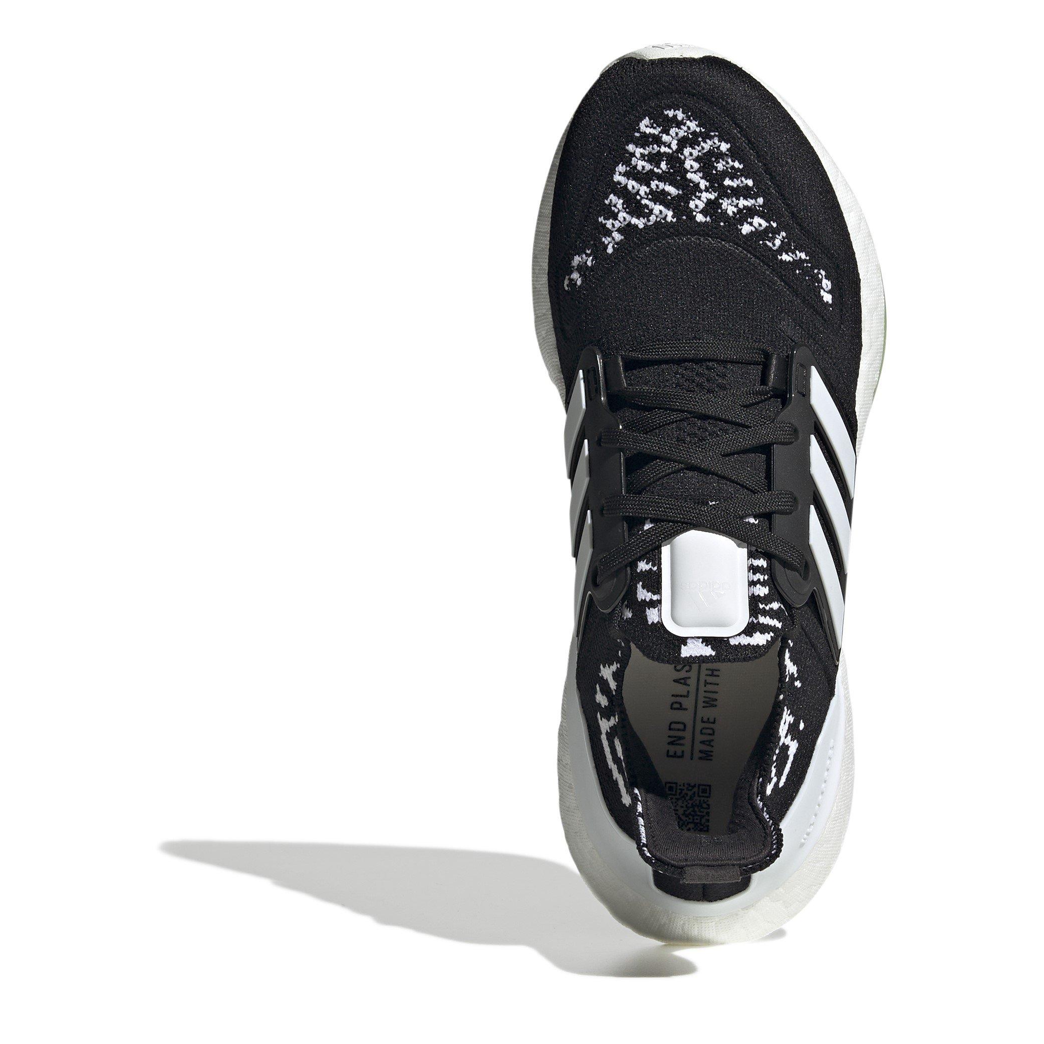 Schwarz/Weiß - adidas - Ultraboost 22 Womens Running Shoes - 5