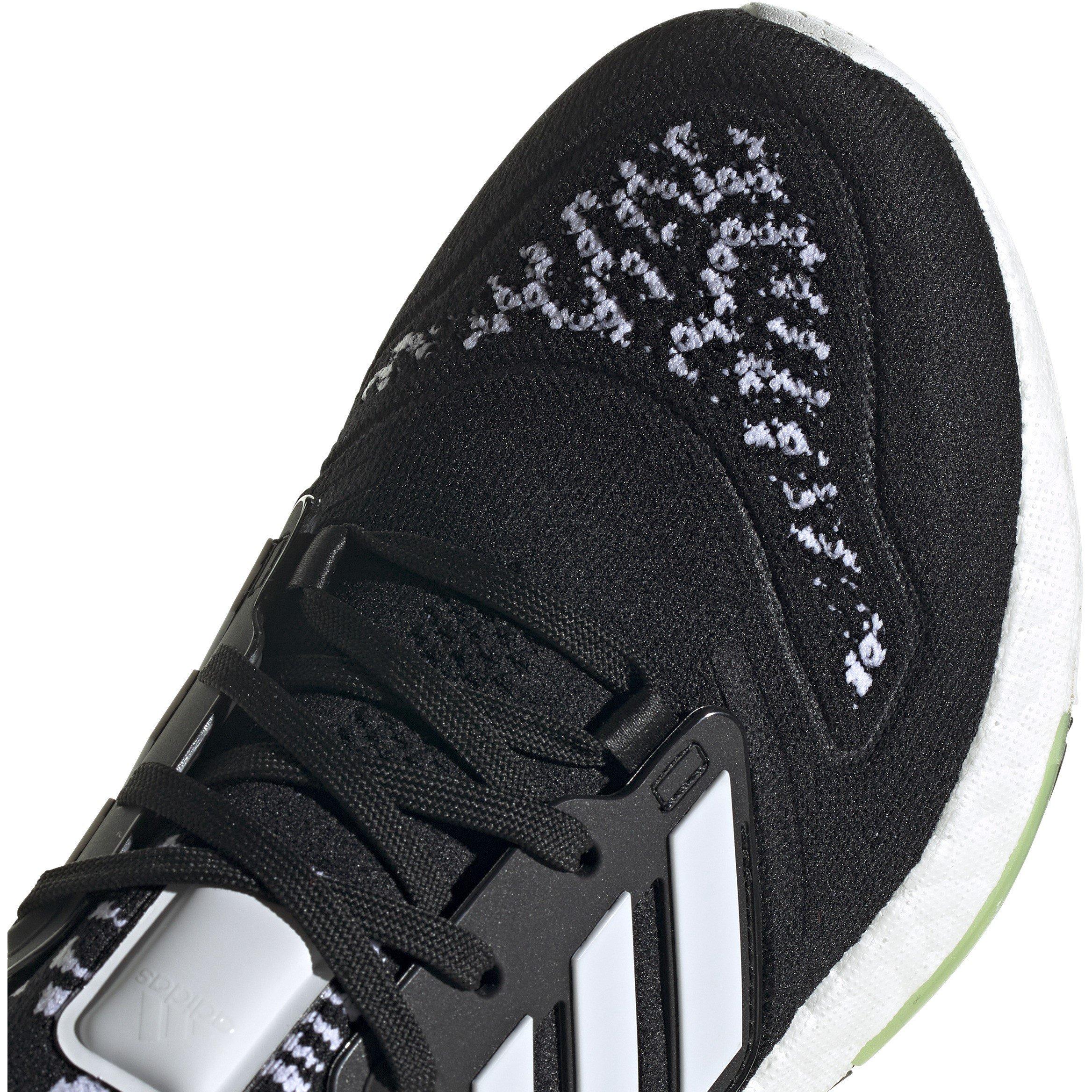 Schwarz/Weiß - adidas - Ultraboost 22 Womens Running Shoes - 7