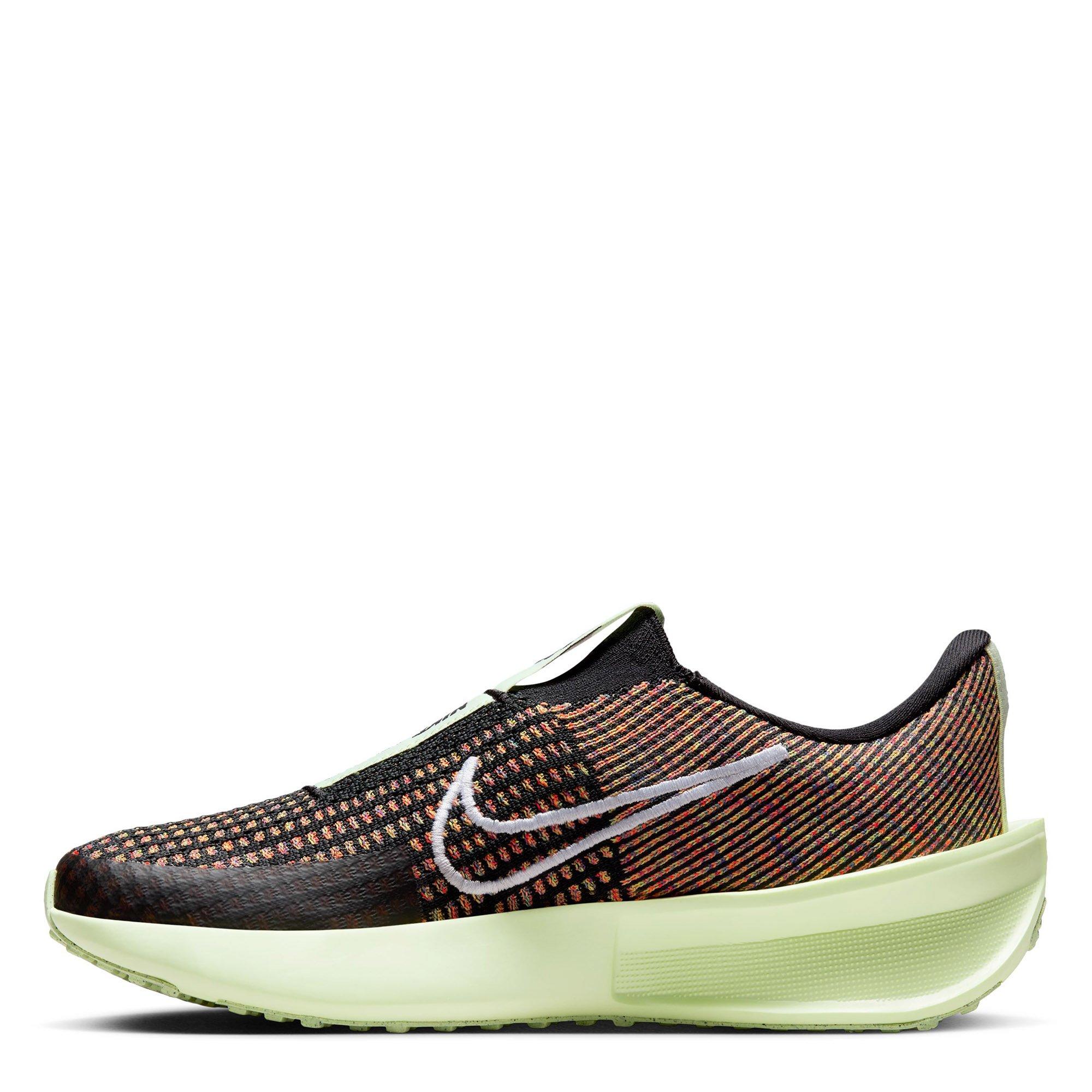 Blk/White-Volt - Nike - Interact Run EasyOn SE Womens Running Shoes - 2