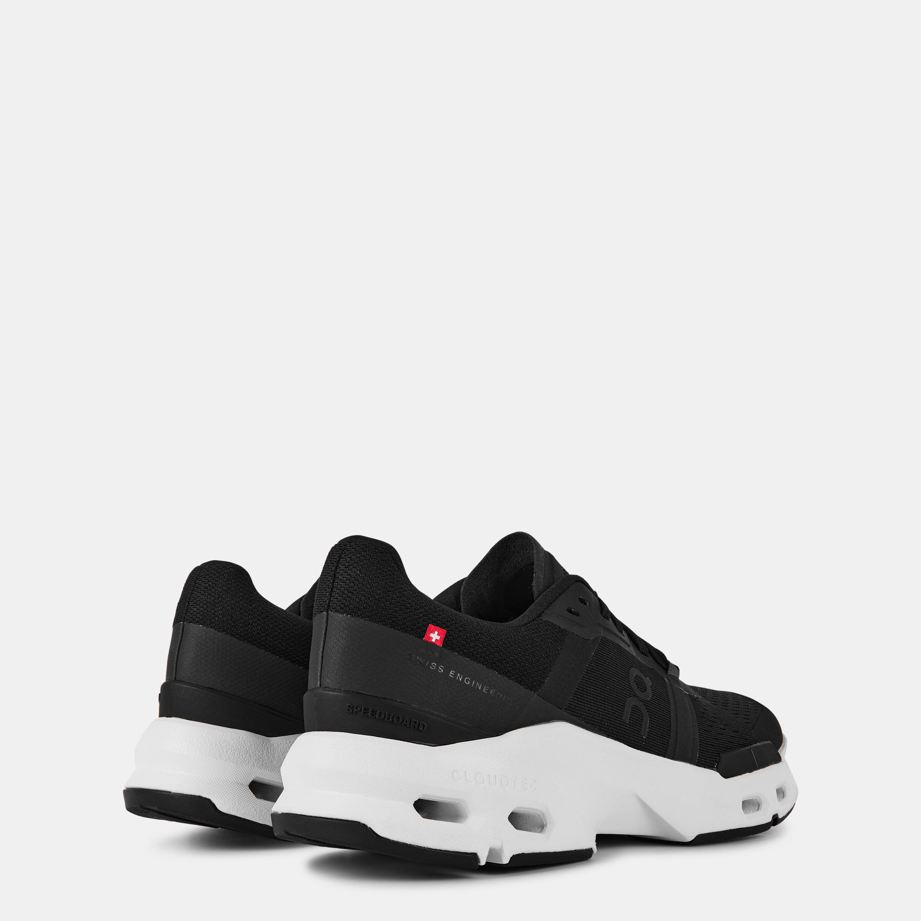Black/White - On - Womens Cloudpulse Shoes - 4