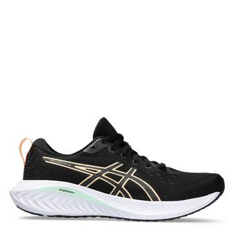 Asics Wear your favorite ultra-cushioned recovery day sneaker in monochrome leather
