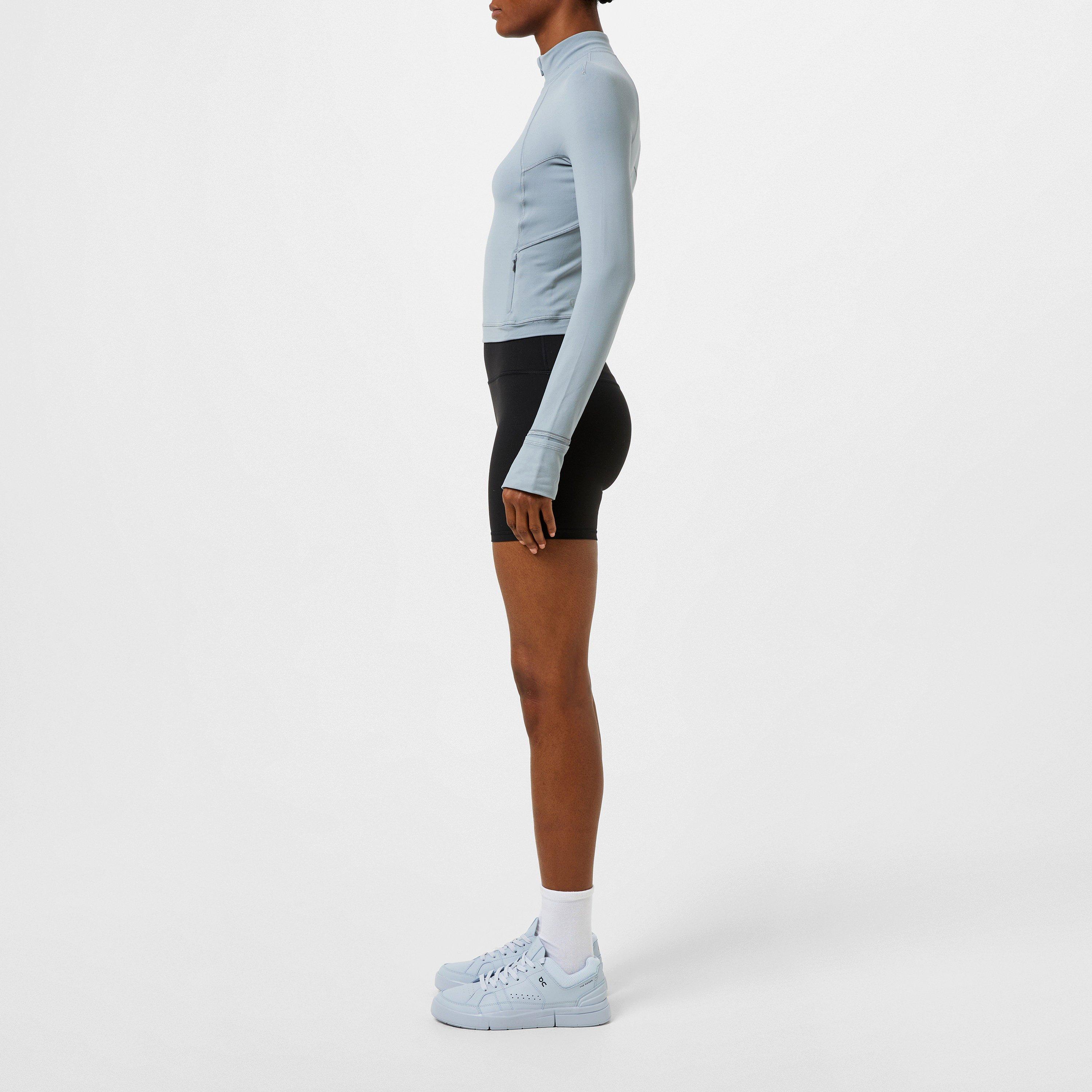 Heather - On - Roger Clubhouse - 6