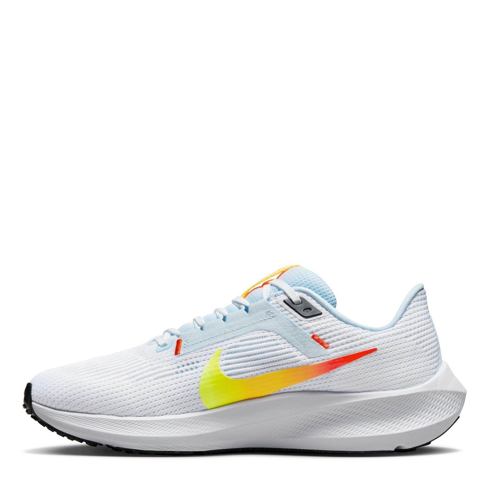 WIT/PICANTE R - Nike - Pegasus 40 Women's Road Running Shoes - 2