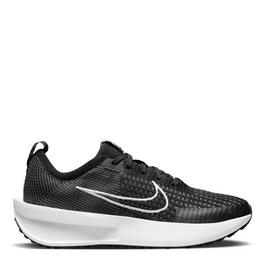 Nike Interact Run Womens Running Shoes