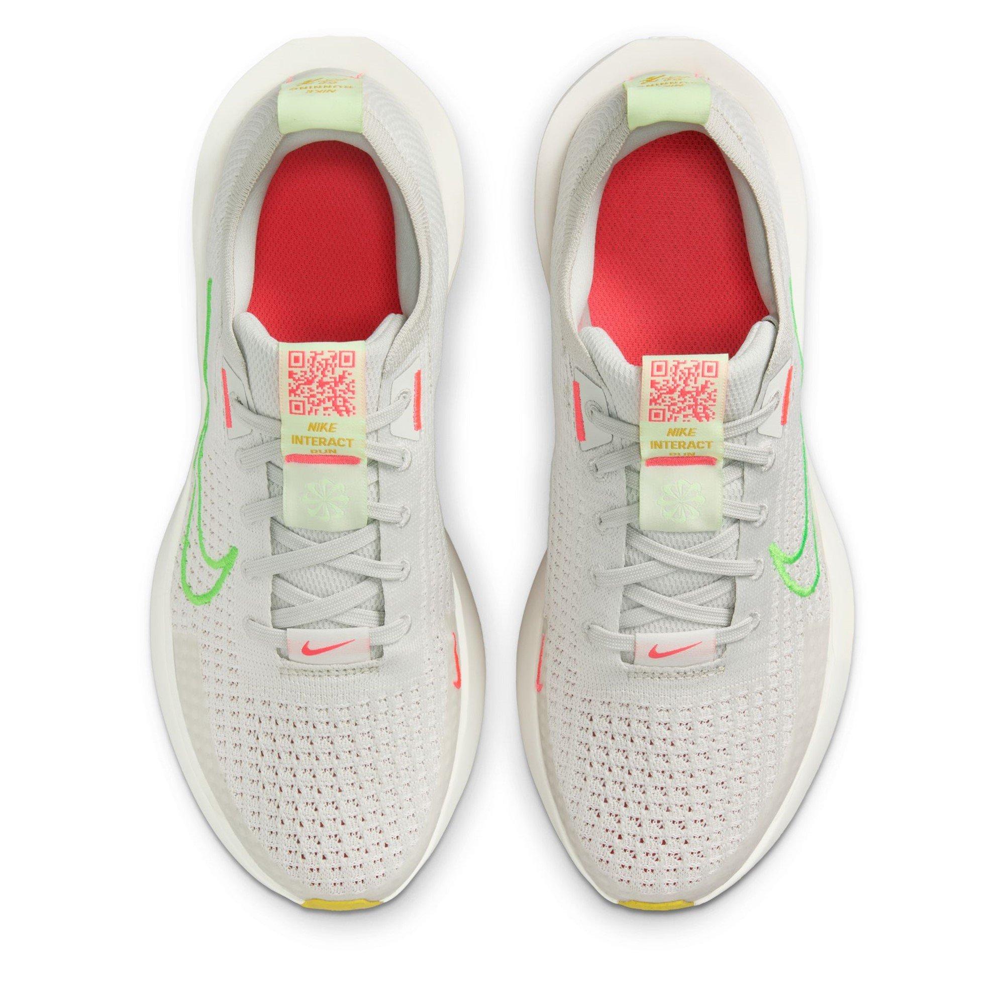 Light Bone - Nike - Interact Run Womens Running Shoes - 6