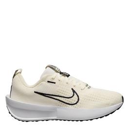 Nike Interact Run Womens Running Shoes