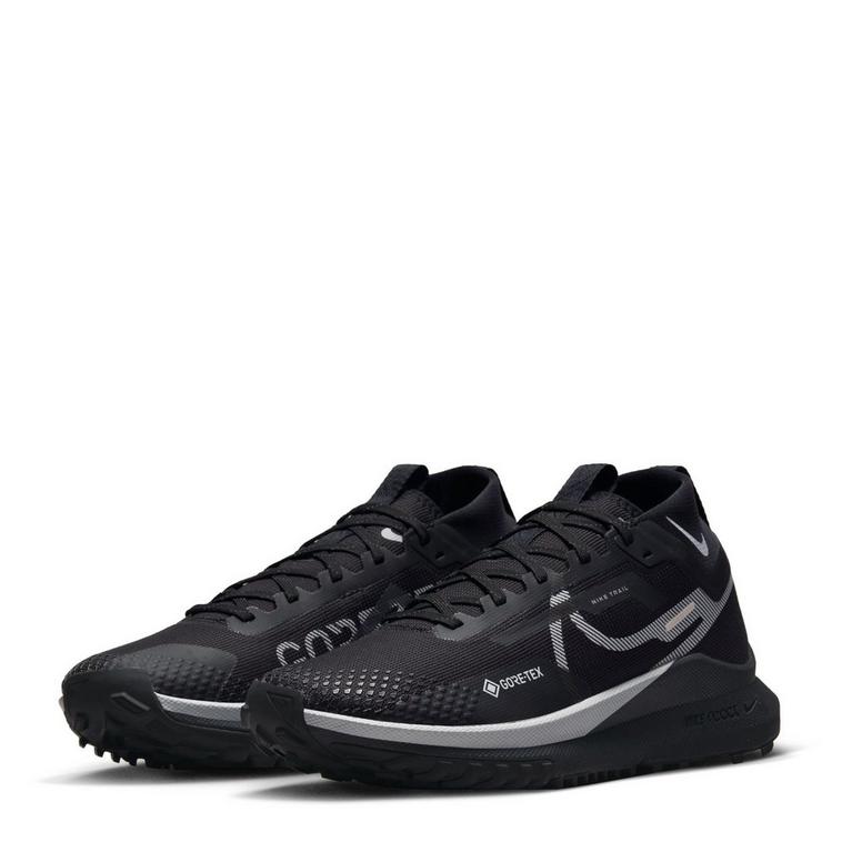Noir/Gris - Nike - Nike White Running Trainer - 4