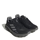 Noir/Gris - adidas - Give Fresh Air this year with Sole Circle UK's sneaker donation community initiative - 3