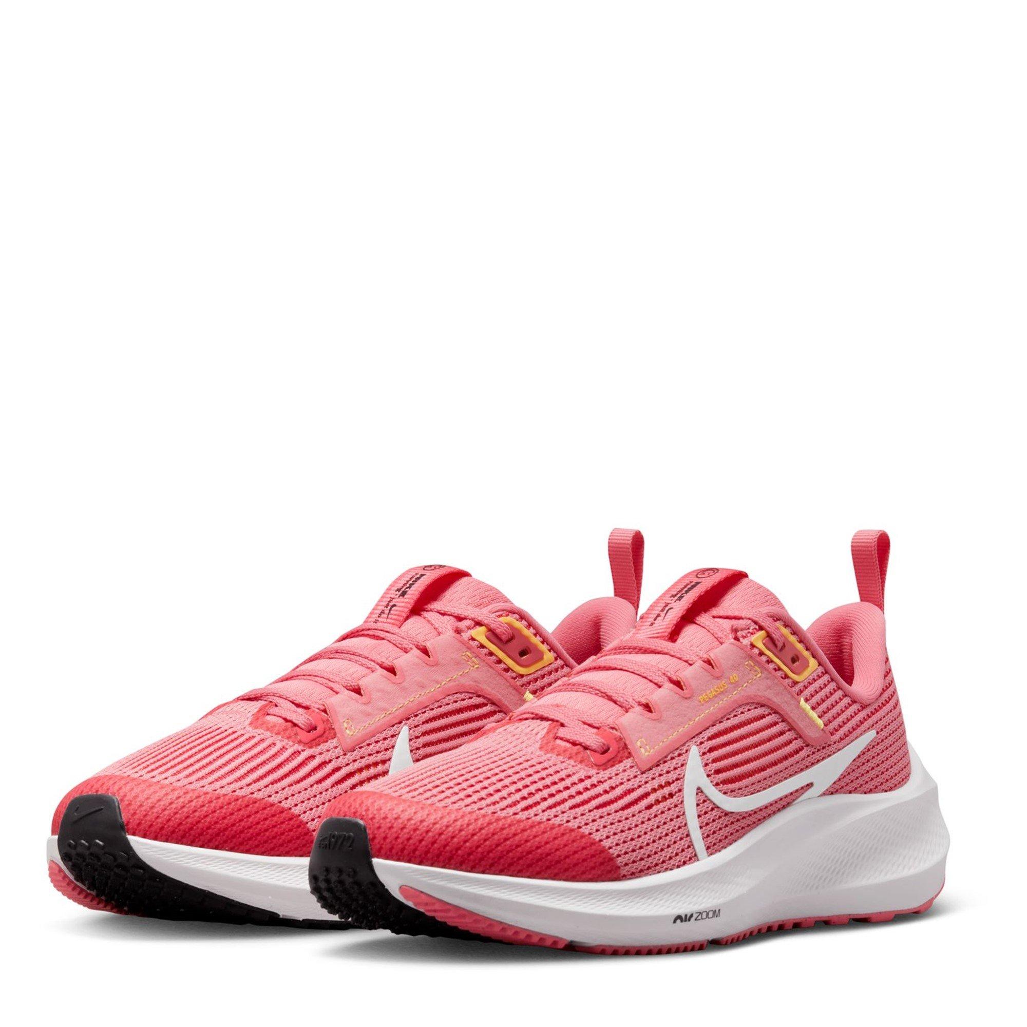 CORAL CHALK/WHI - Nike - Air Zoom Pegasus 40 Big Kids' Road Running Shoes - 4