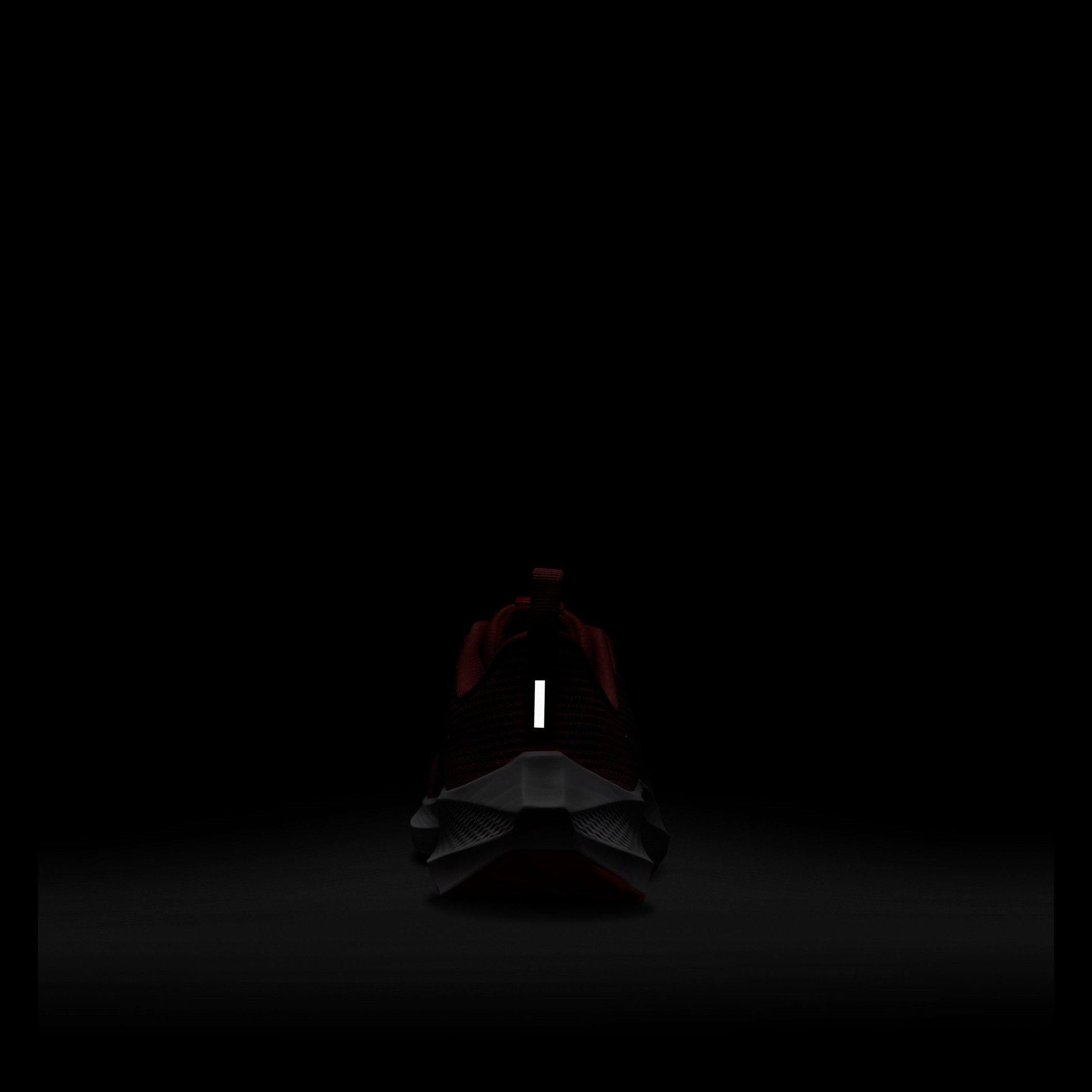 CORAL CHALK/WHI - Nike - Air Zoom Pegasus 40 Big Kids' Road Running Shoes - 9