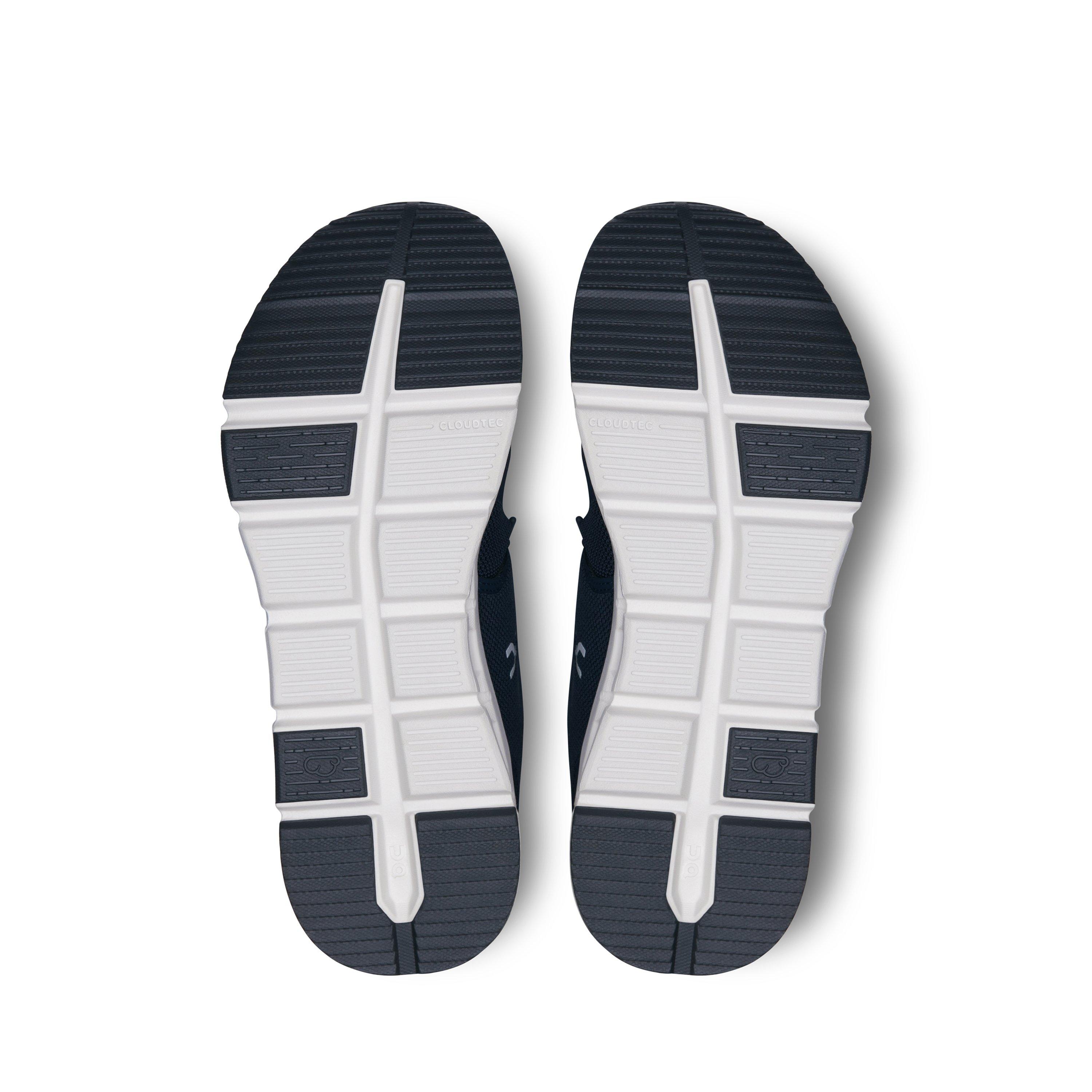 Midnight Black - On - Cloud Sky Trainers Juniors - 6