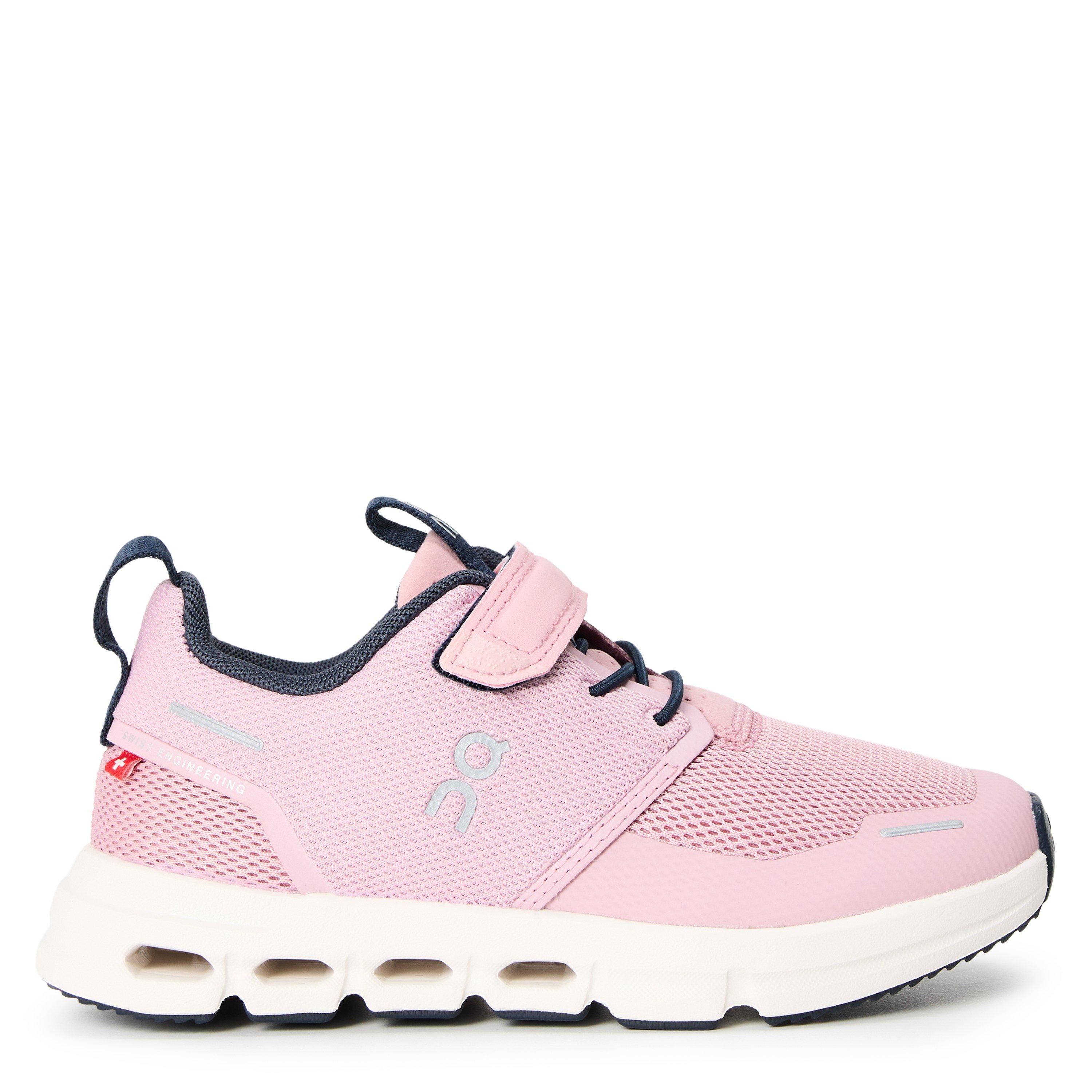 On Childrens Cloud Play Shoes - Zephyr White - Size 1 (33)