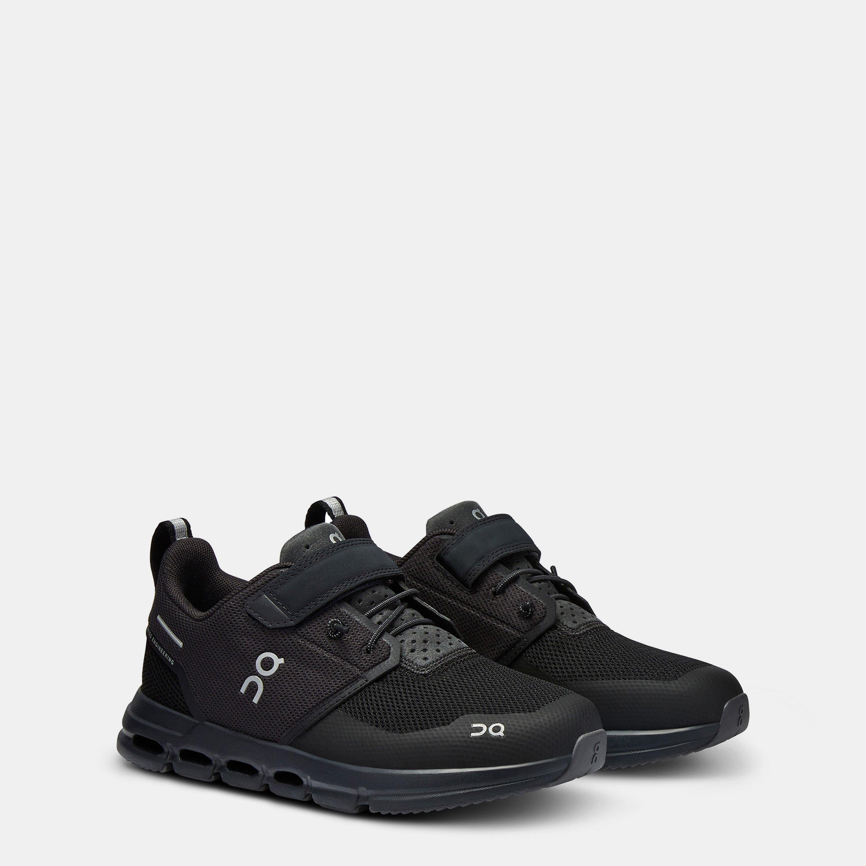All Black - On - Childrens Cloud Play Shoes - 3