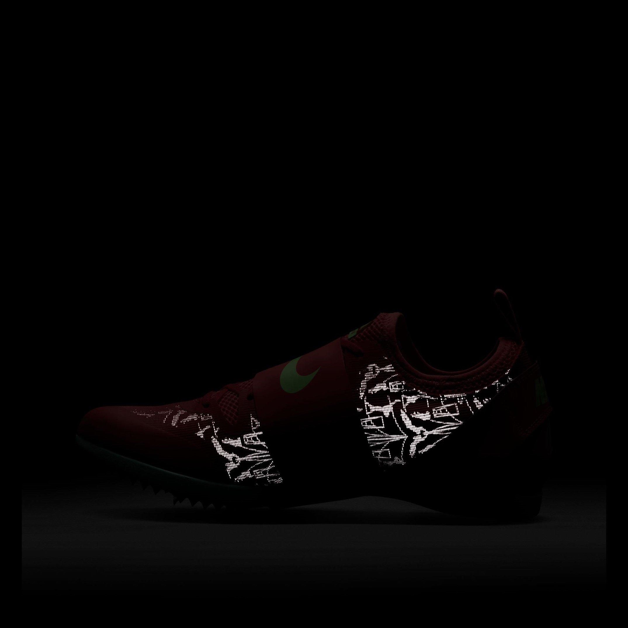 Leuchtendes Karmesinrot - Nike - Pole Vault Elt Sn99 - 14