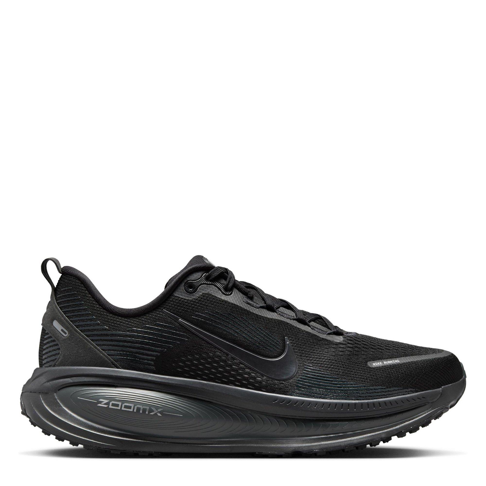 BLACK - Nike - NIKE VOMERO 18 SNEAKER