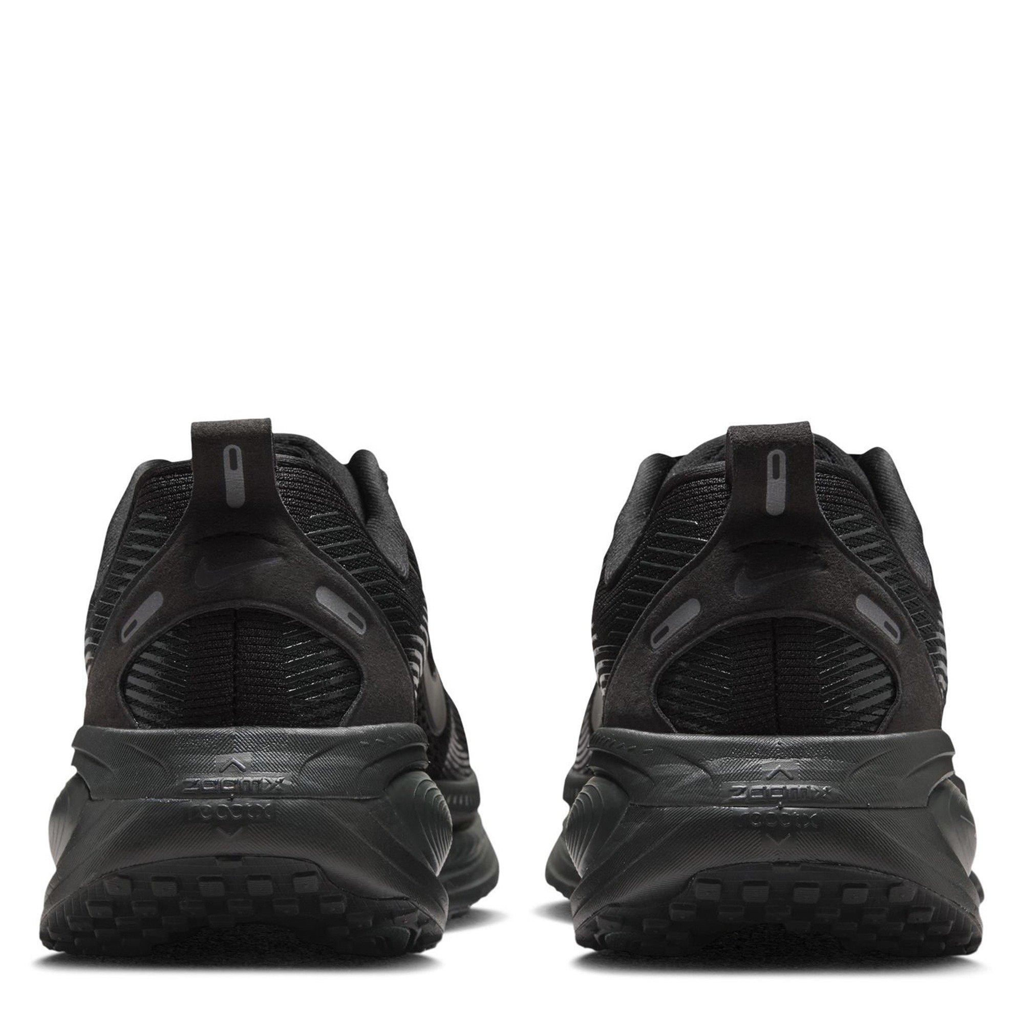 BLACK - Nike - Women's Vomero 18 Road Running Shoes - 3