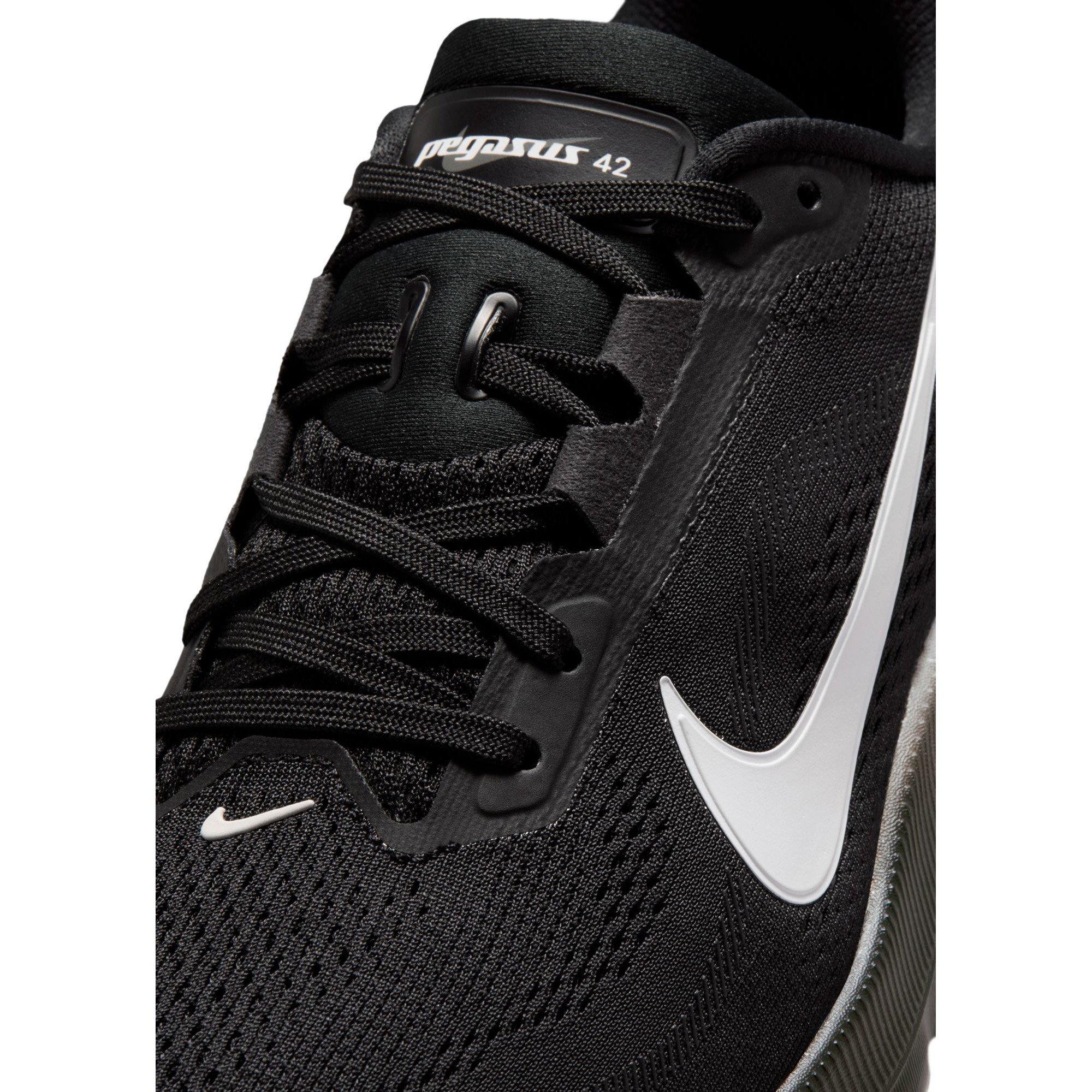 BLACK AND WHITE - Nike - Women's Pegasus 42 Running Shoes - 3