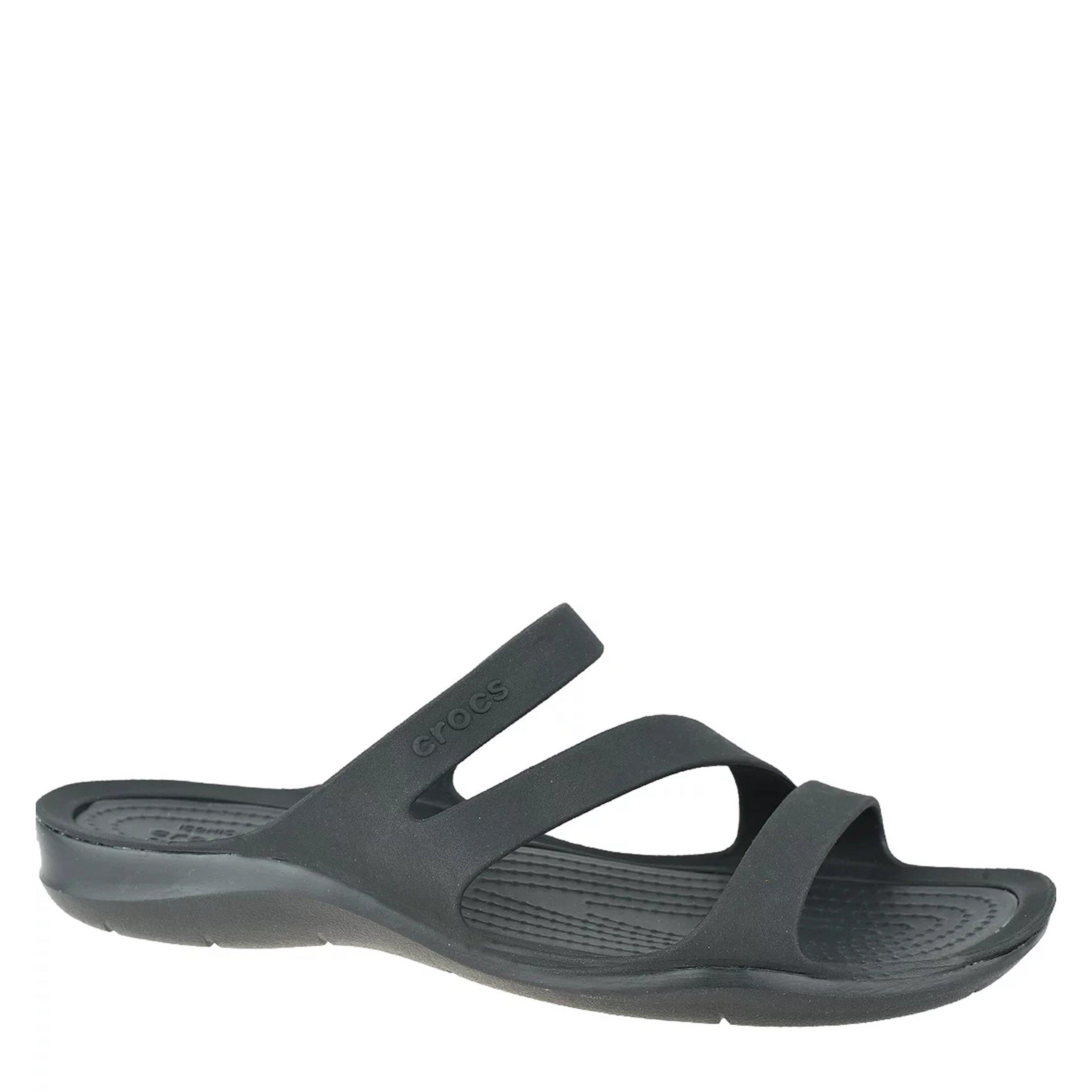 Nero/Nero - Crocs - Women's Swiftwater Flat Sandals - 1