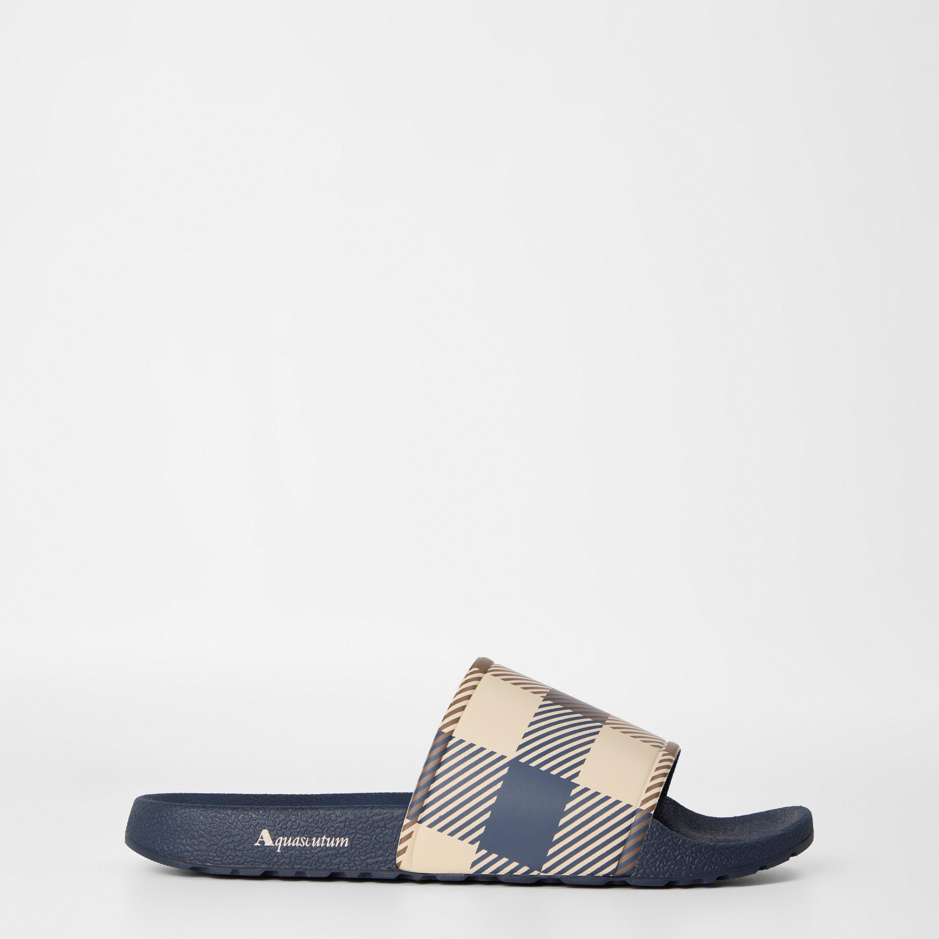 Navy - Aquascutum - Macro Sliders - 1