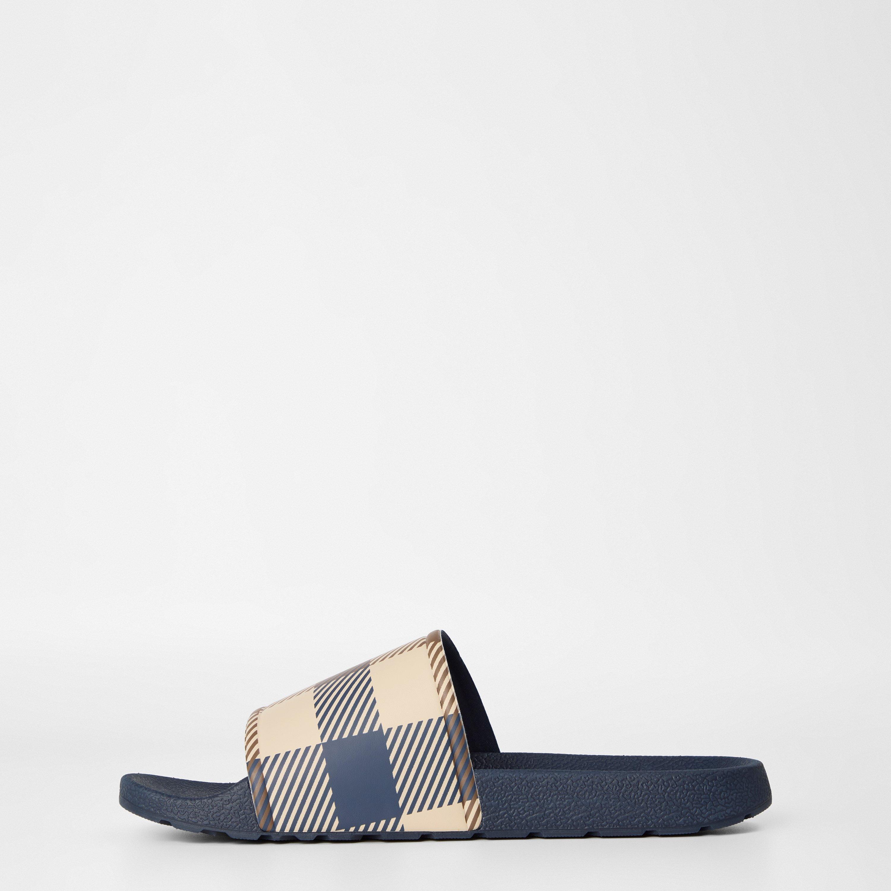 Navy - Aquascutum - Macro Sliders - 2