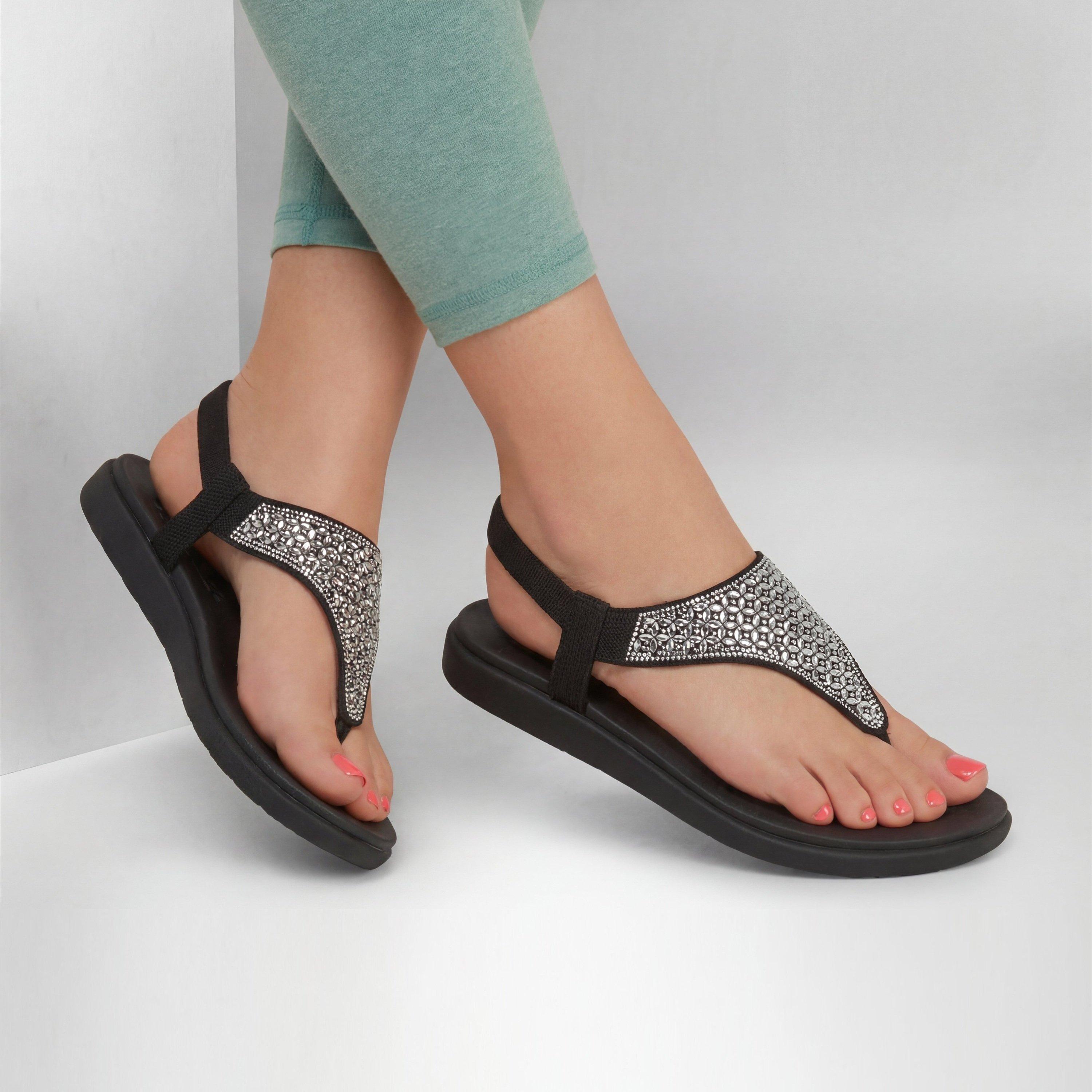 Schwarz - Skechers - Women's Med Luxe ME Flat Sandals - 3