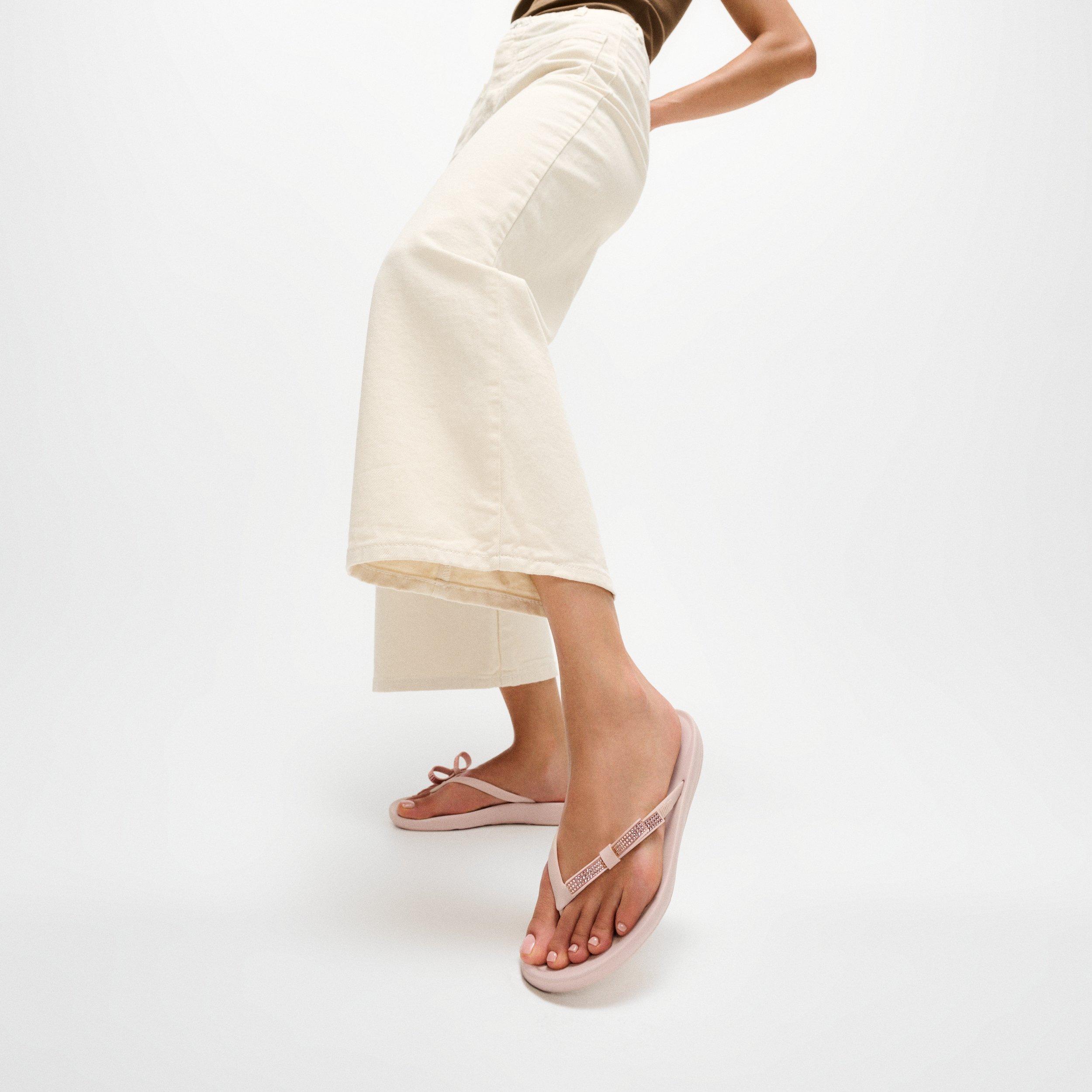 Nude Rose - FitFlop - Iqushion Bow Flip Flops - 2