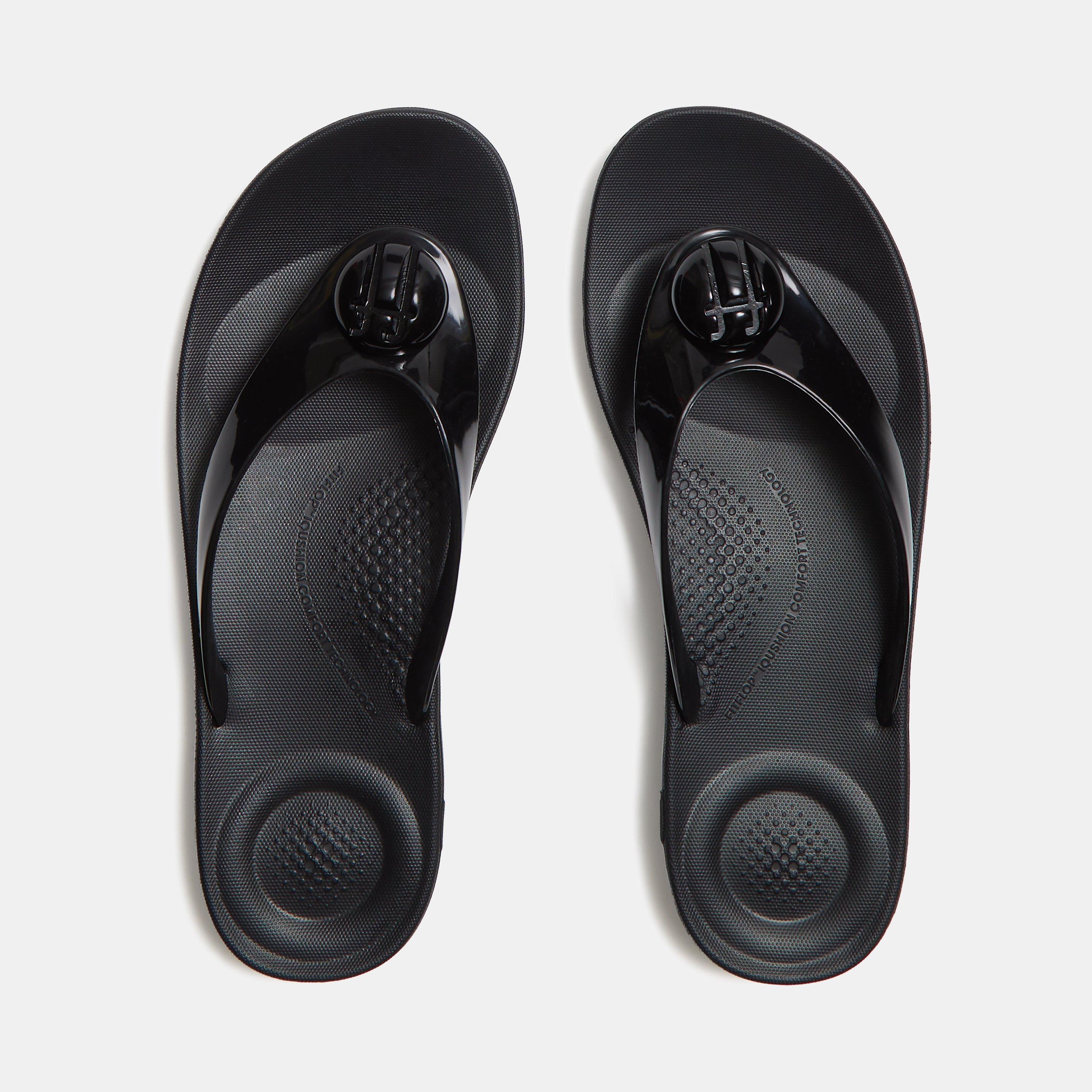Black - FitFlop - Iqushion Glossy-Button Flip Flops - 5