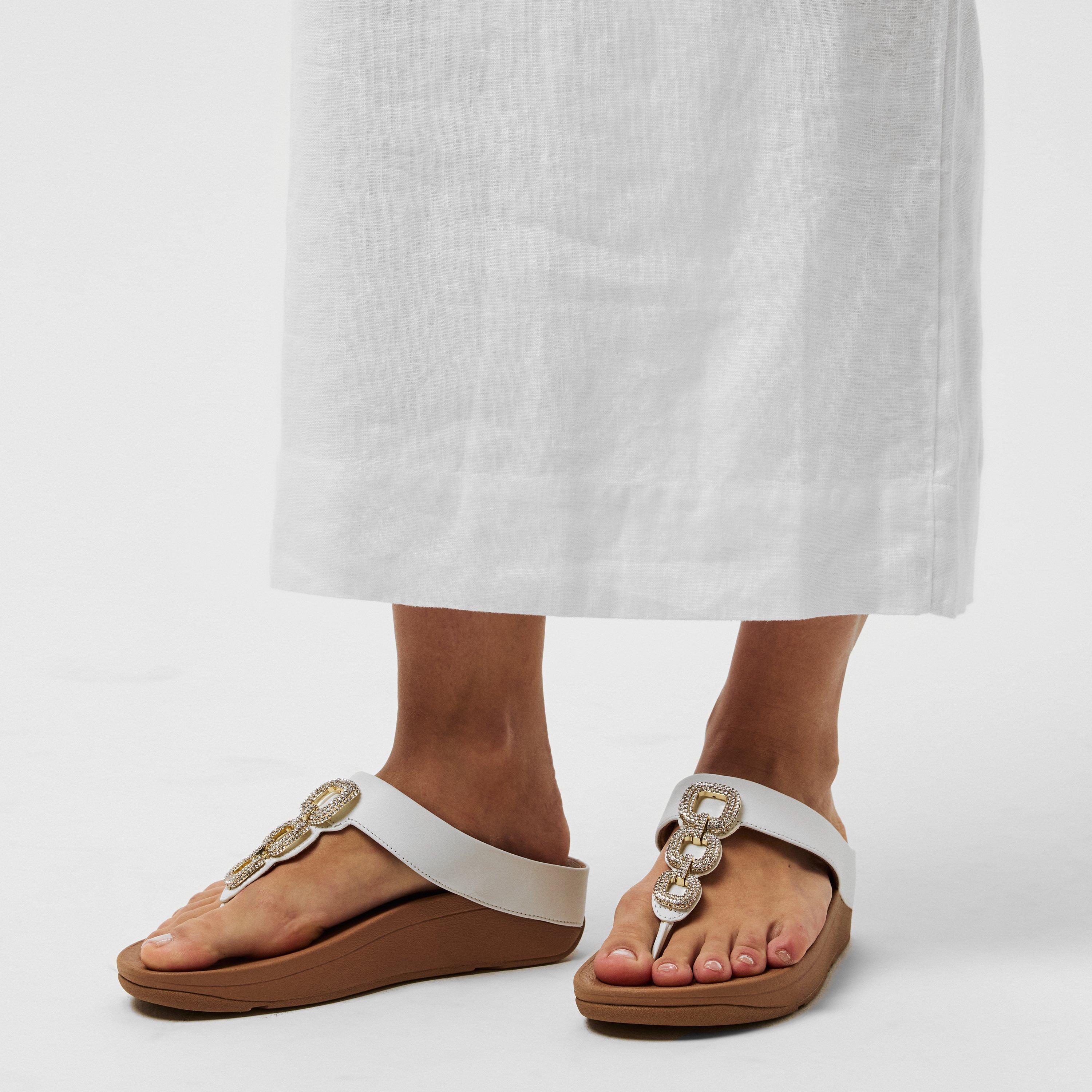 Urban White - Fitflop - Women's Fino Lightweight Flip Flops - 2