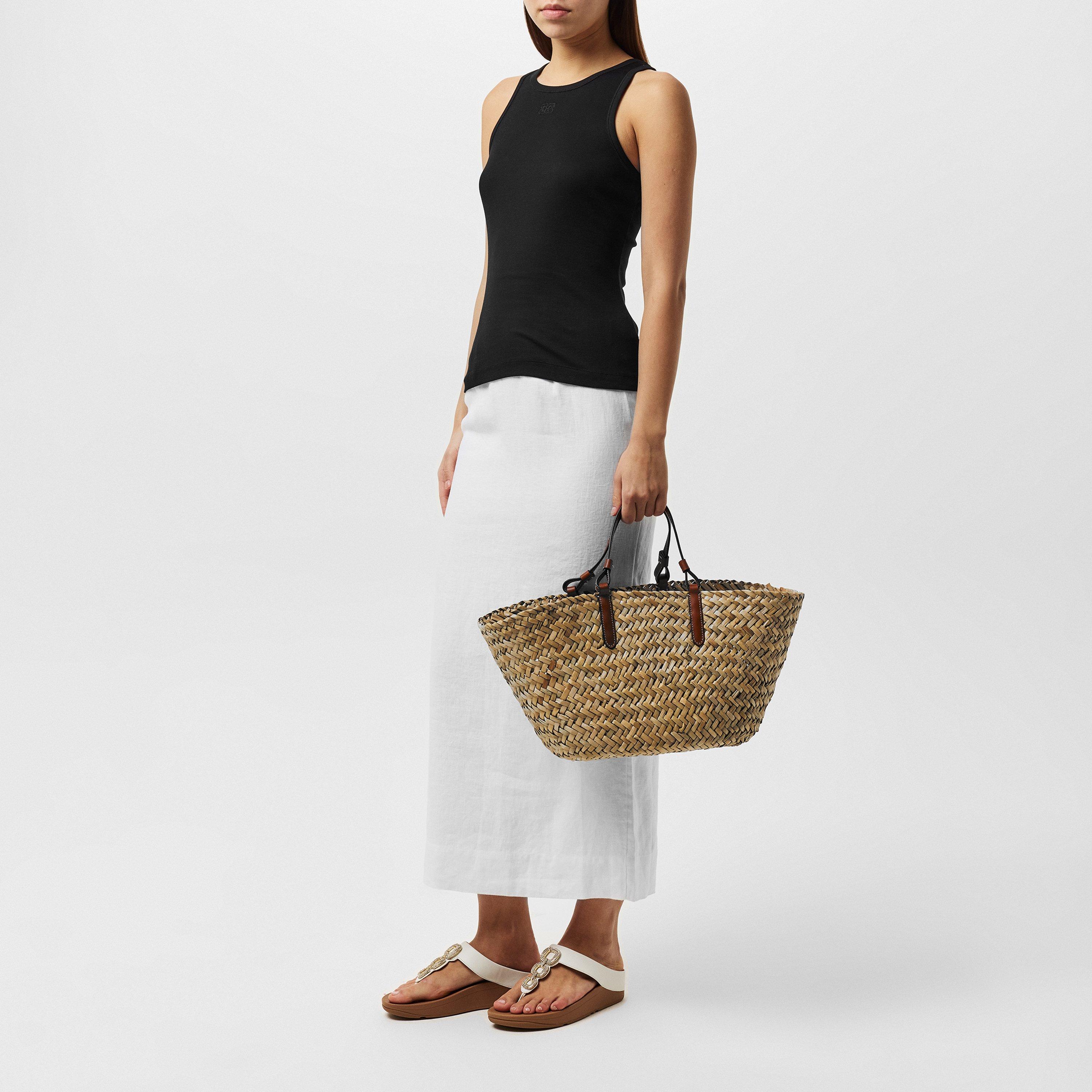 Urban White - Fitflop - Women's Fino Lightweight Flip Flops - 7