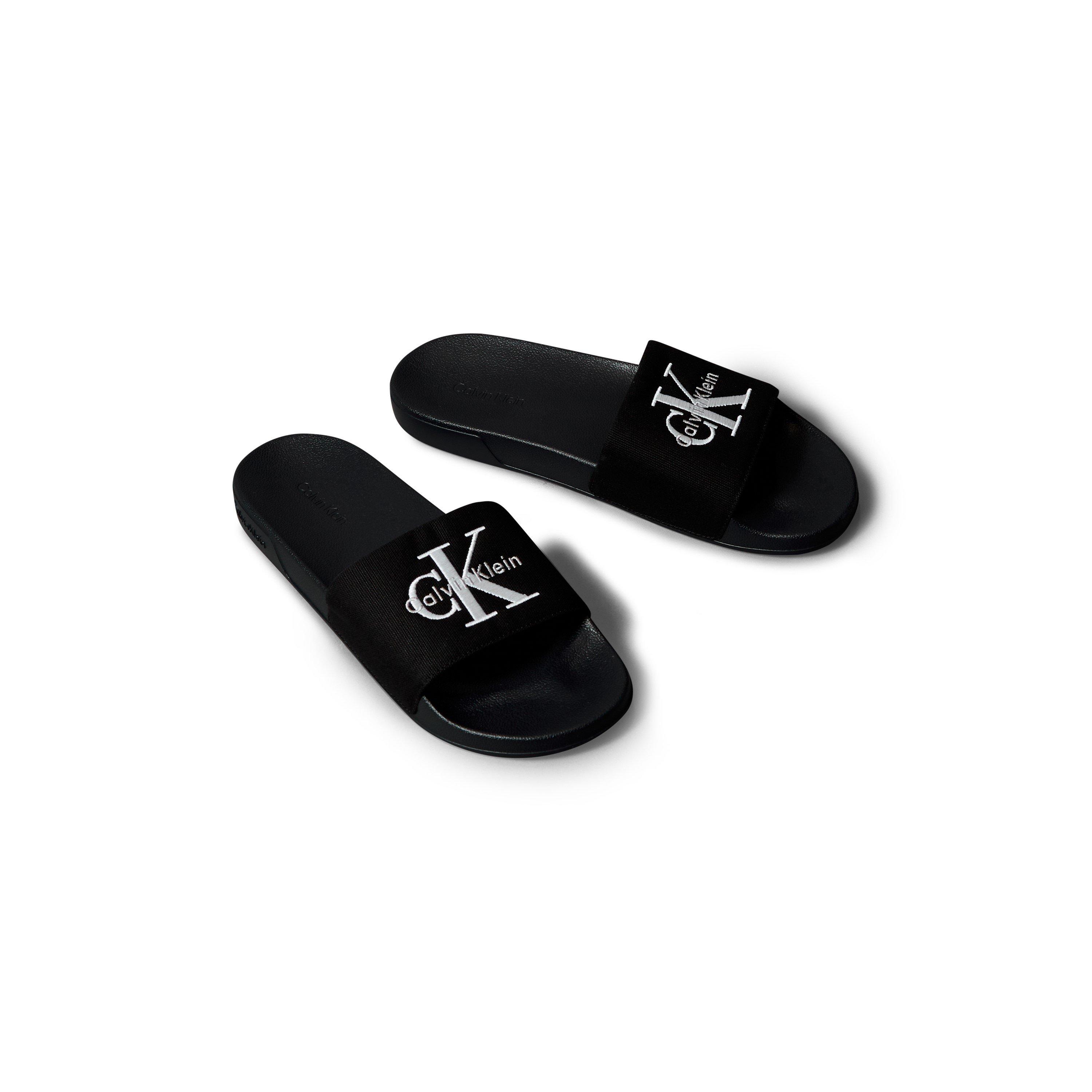 Triple Black - Calvin Klein - CK L ESS Slide Sn62 - 2
