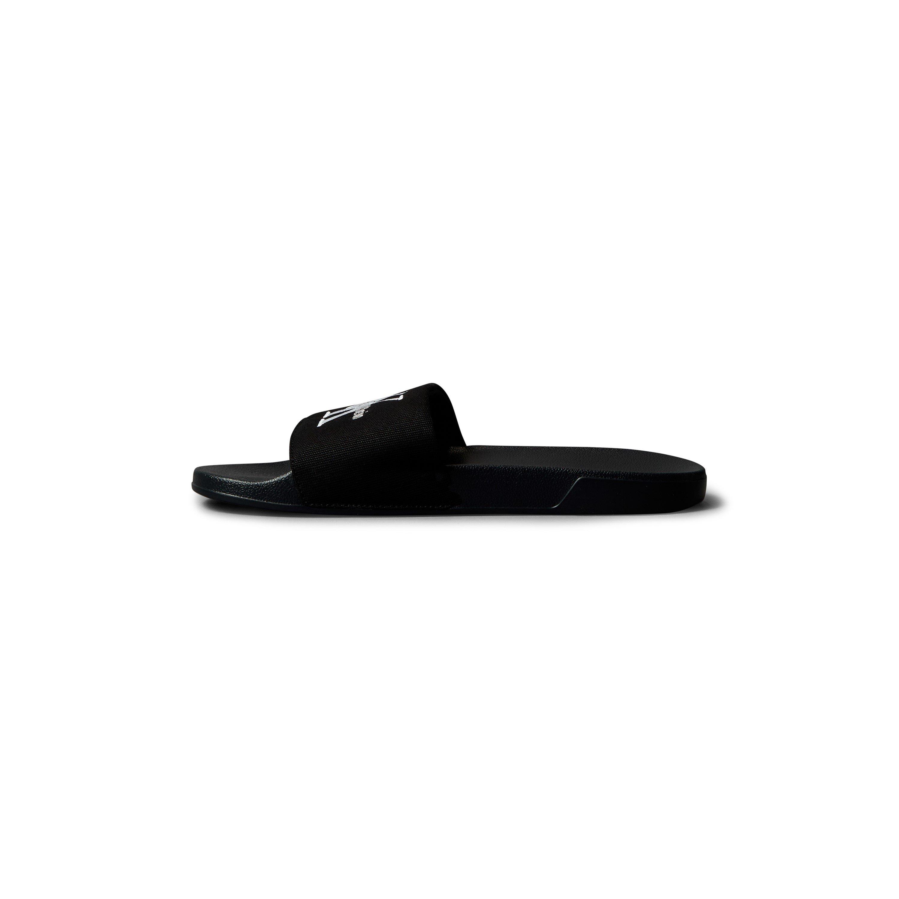 Triple Black - Calvin Klein - CK L ESS Slide Sn62 - 6