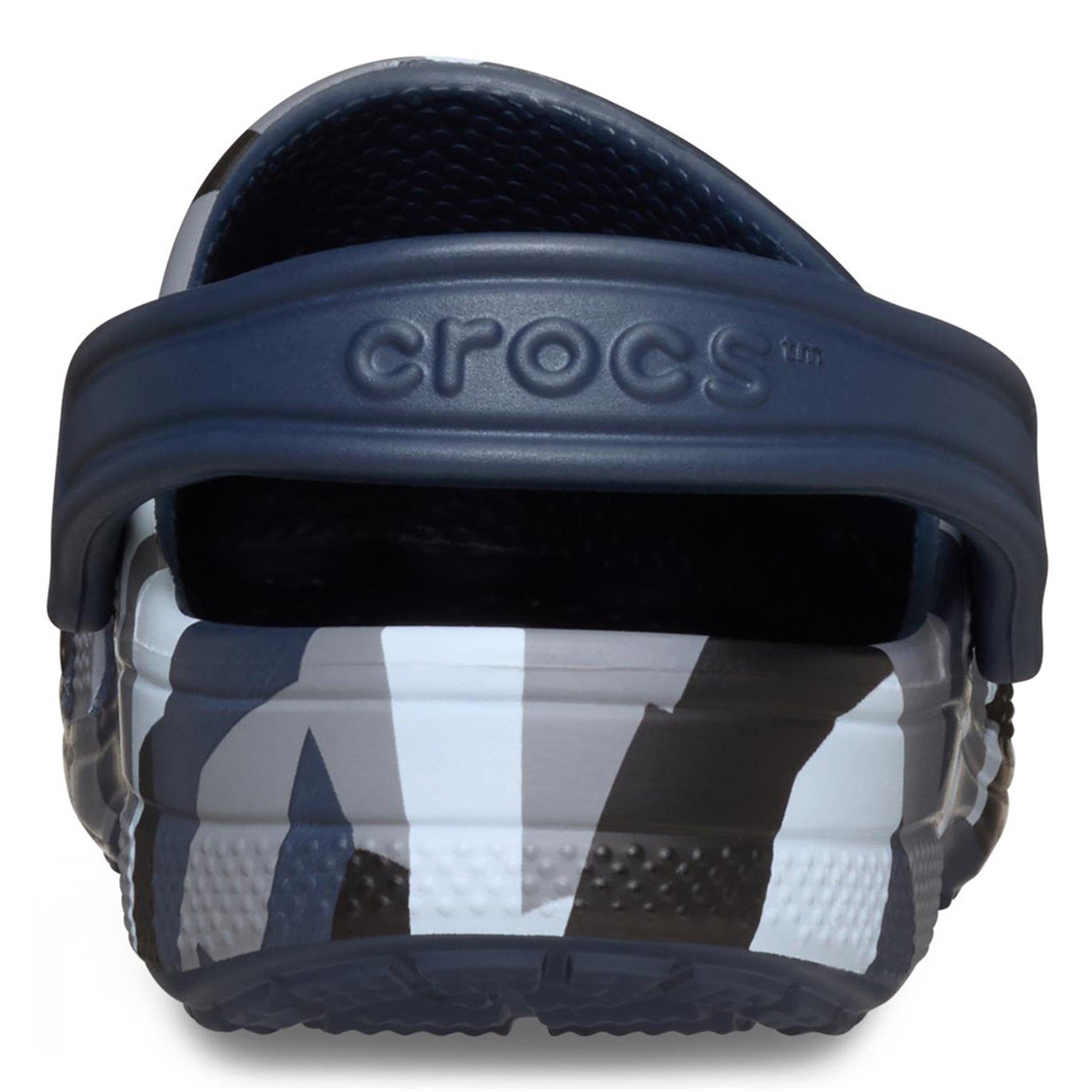 Navy/Multi - Crocs - Men's Baya Clogs - 6