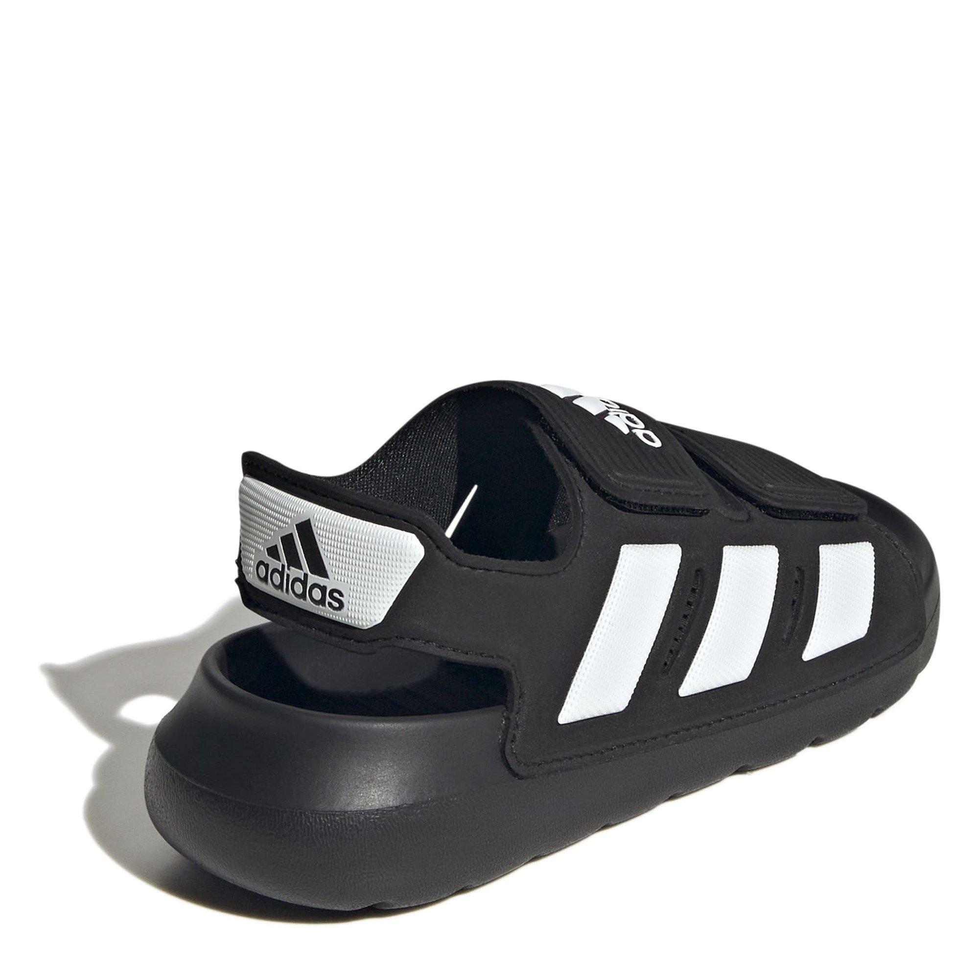 CBlack/Wht/CBlk - adidas - Altaswim 2.0 Sandals Kids - 4