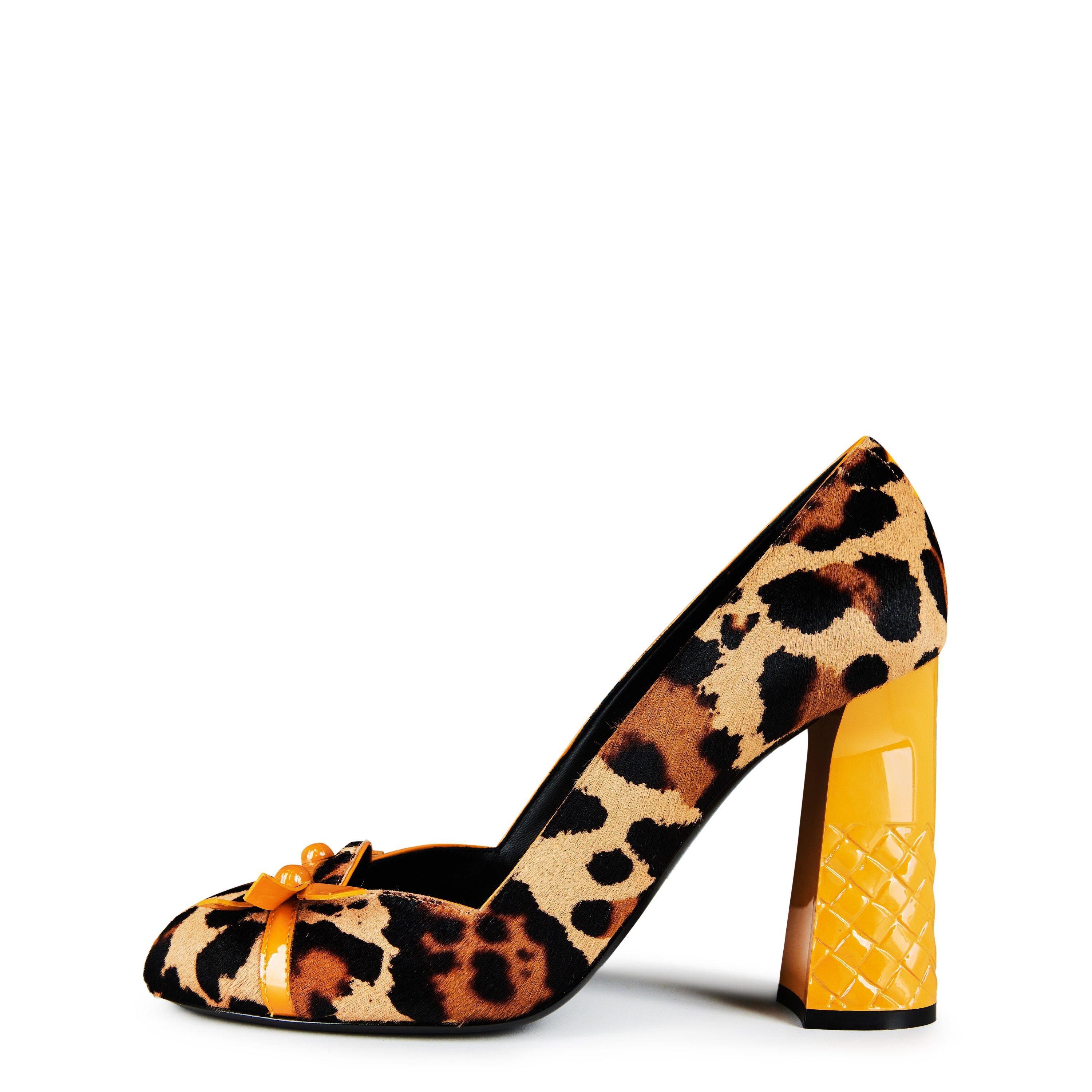 Champignon/Gold - Bottega Veneta - Women's Pool Shoes - 2