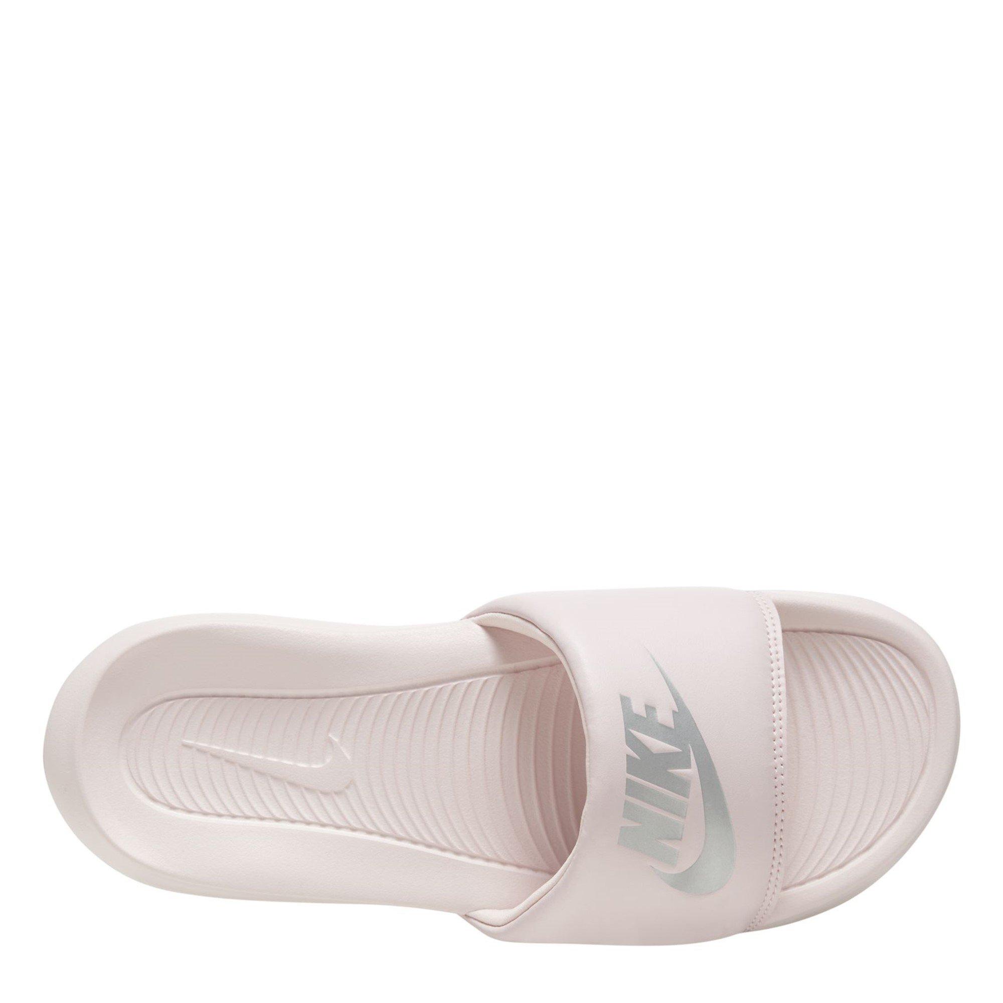 Rose/Métallique - Nike - Victori One Womens Slides - 6