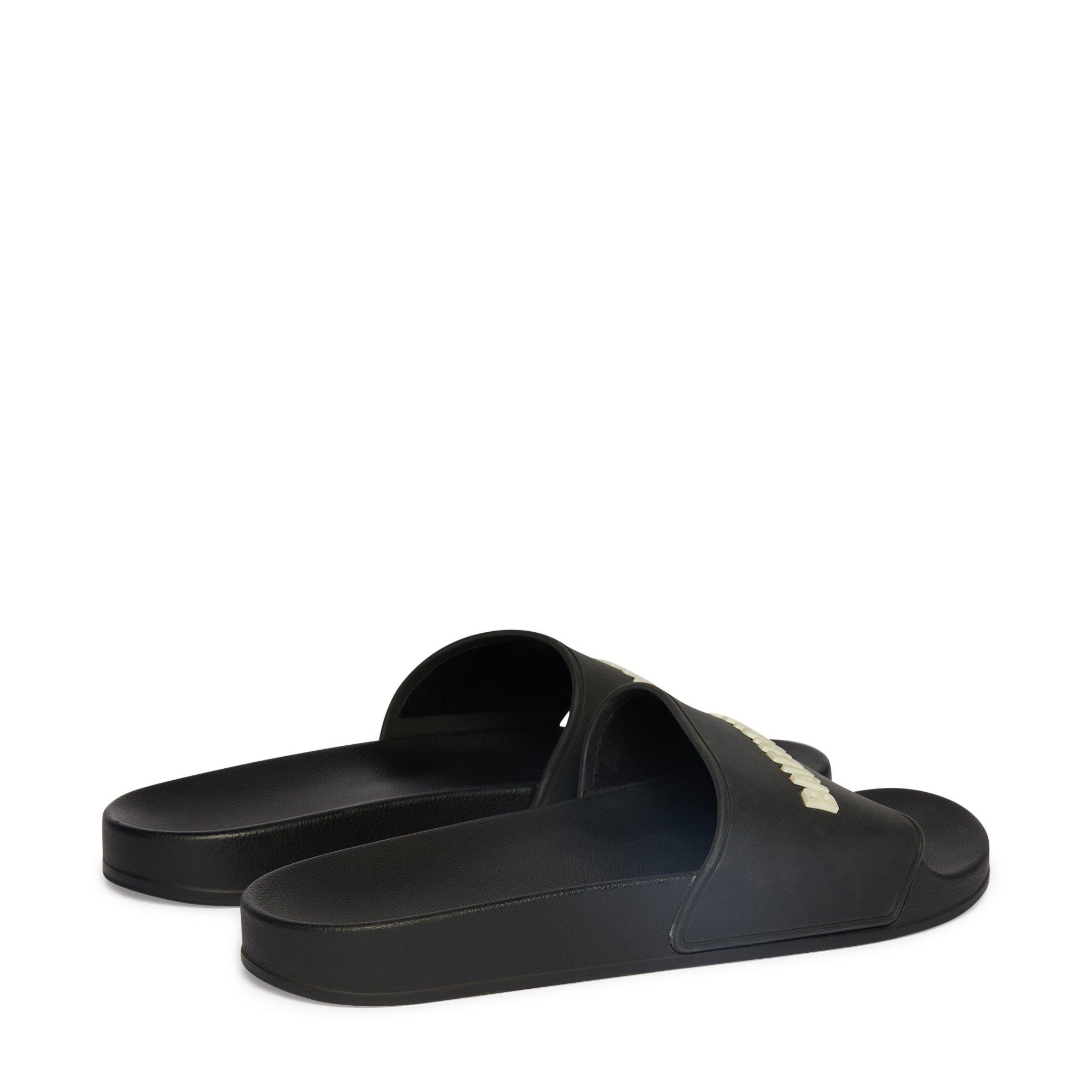 Balenciaga | Logo Sliders | Pool Shoes | Cruise Fashion