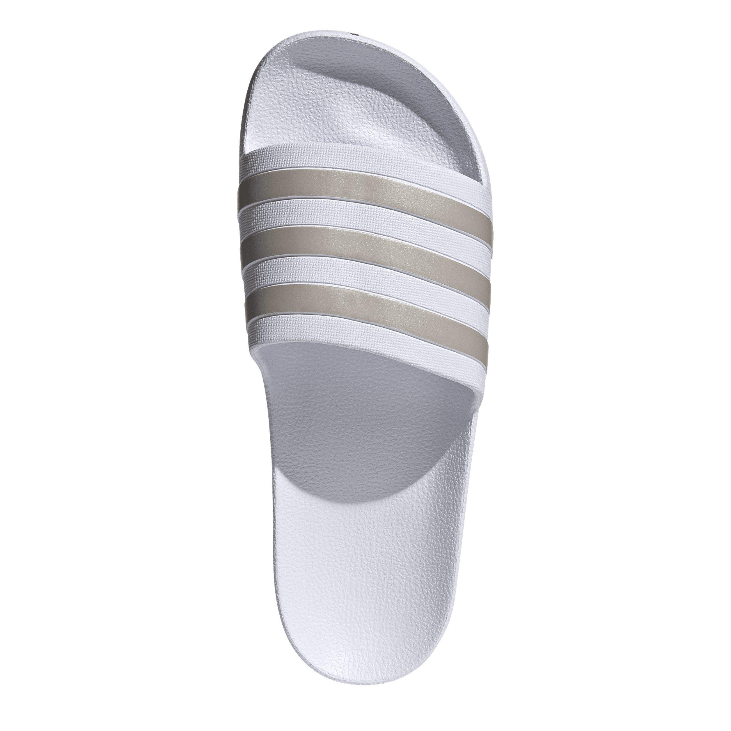 Hvid/Metallic - adidas - adidas Adilette Aqua Slide Womens - 5