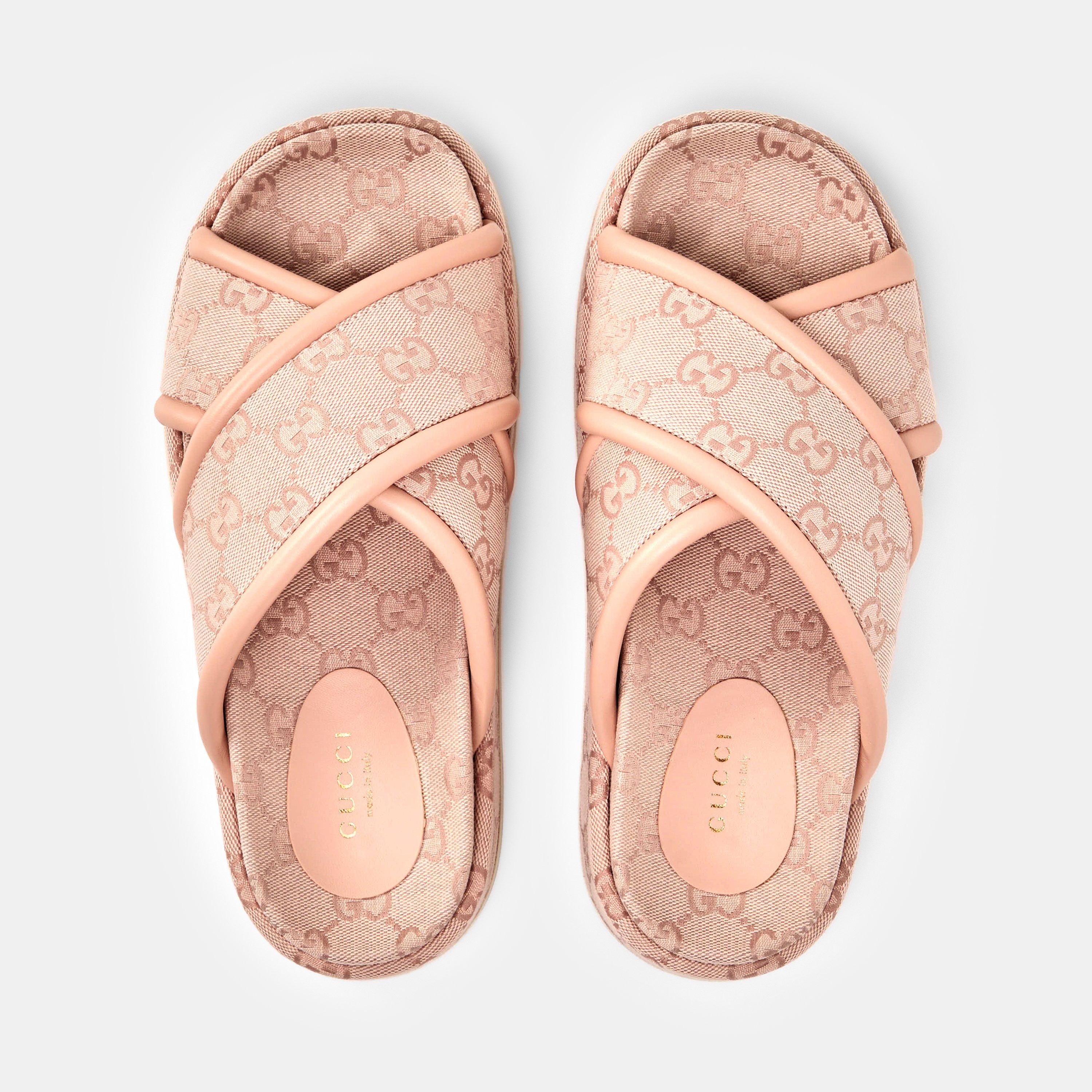 Gucci Sandals Cheap Girl Slides Gucci Angelina GG Canvas Flatform