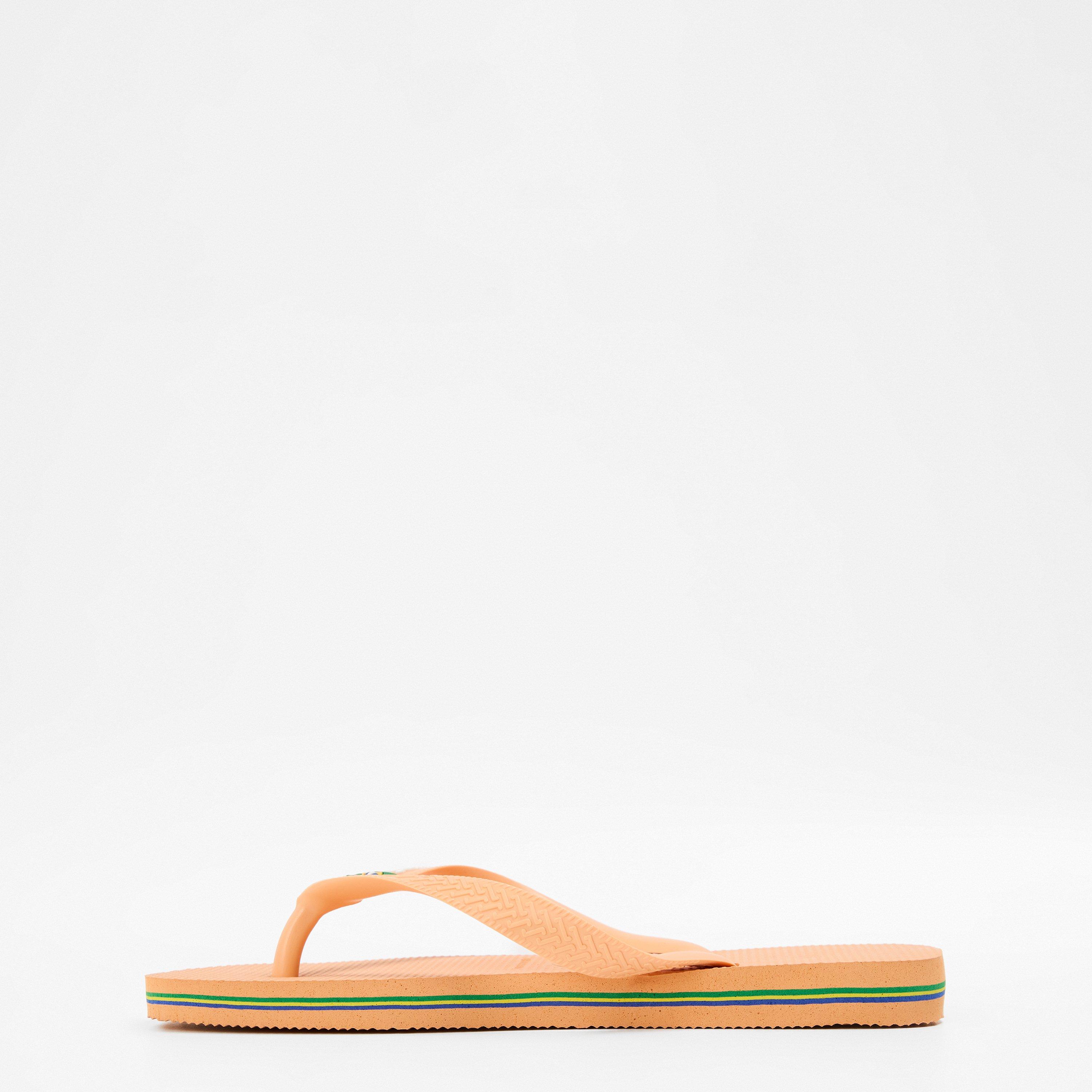 Peach - Havaianas - Hav. Brasil Logo Ruby Red/Ruby Red Flip Flops Womens - 2