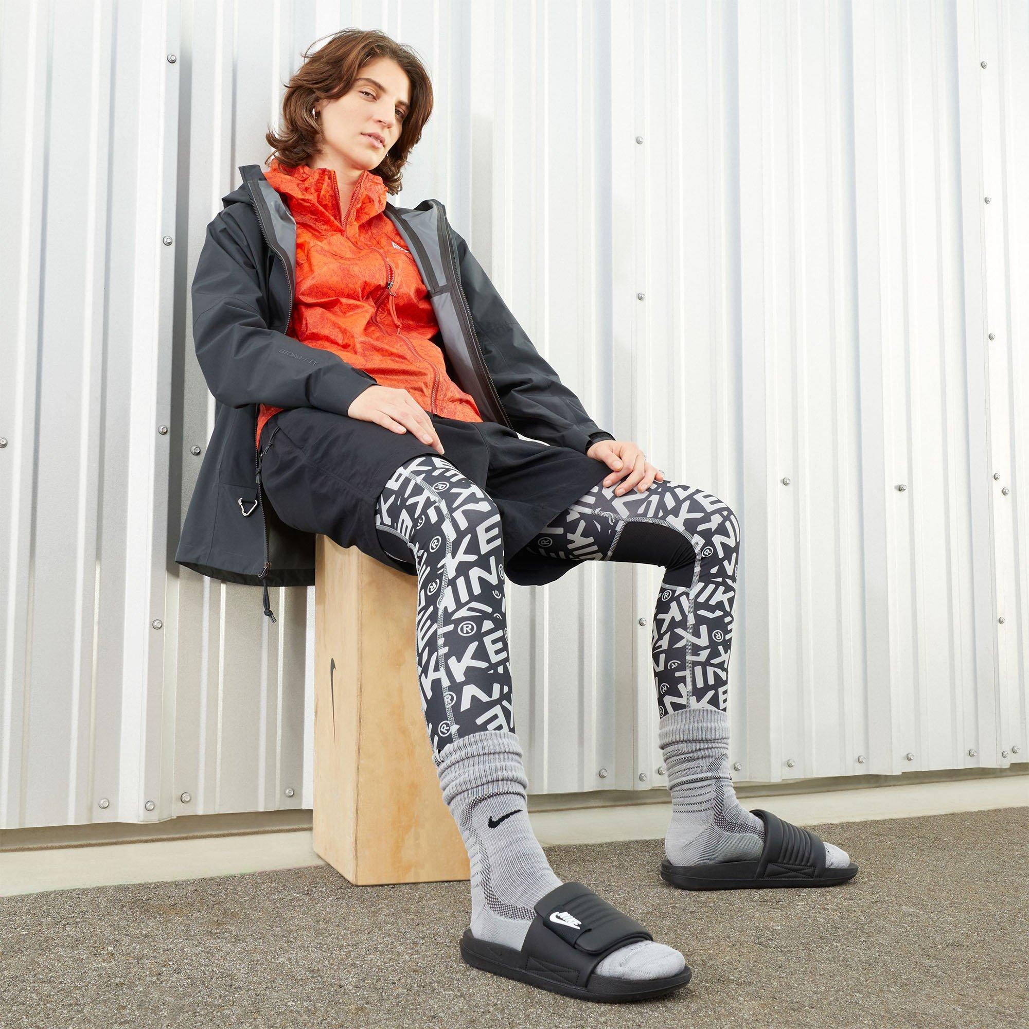 Blk/White-Black - Nike - Nike Offcourt Adjust Womens Slide Sandals - 7