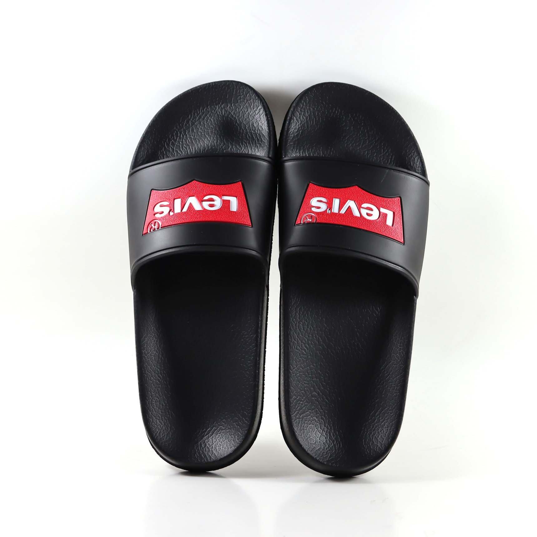 Black 0003 - Levis - Batwing Slider - 5