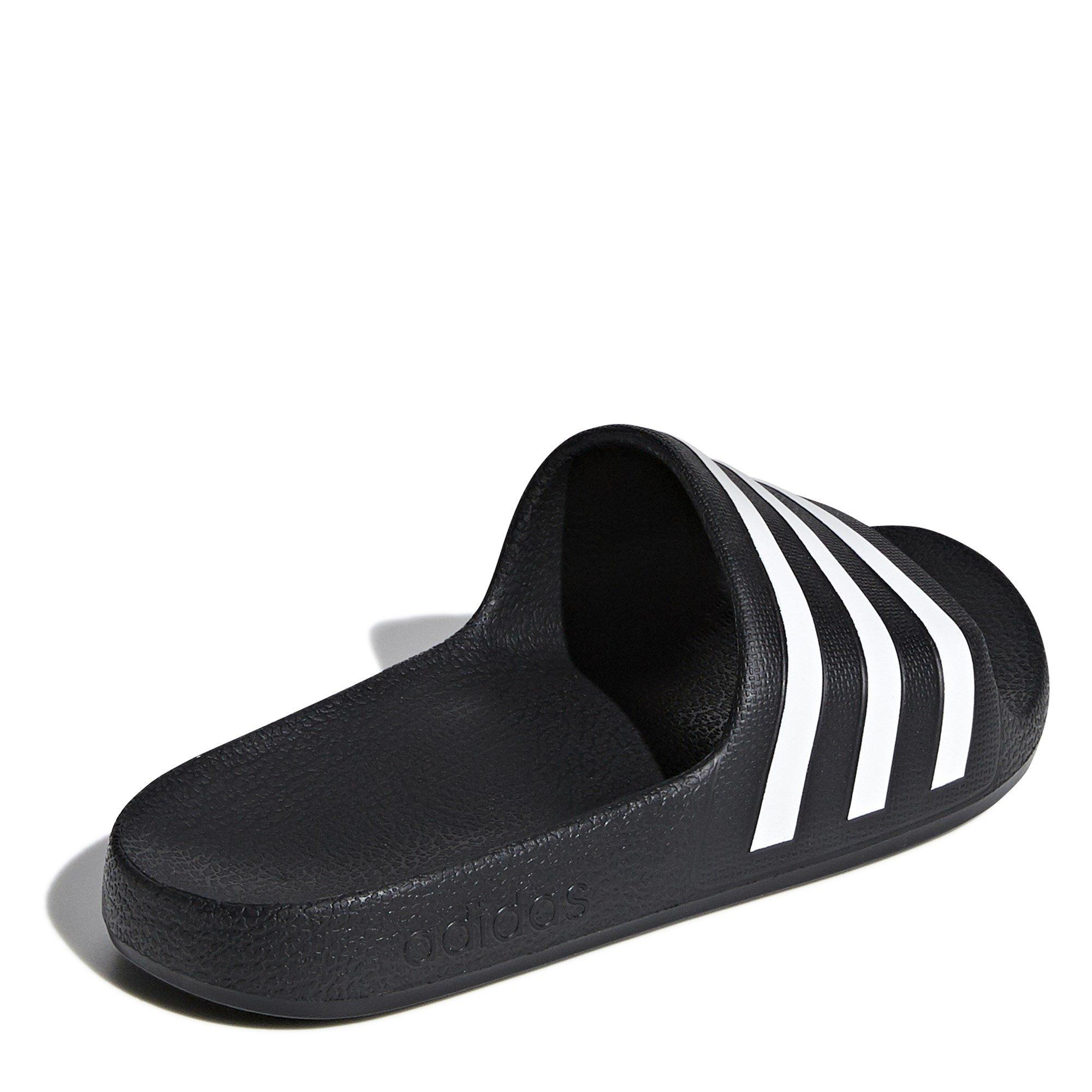 CBLACK/FTWWHT - adidas - Adilette Sliders Junior Boys - 4