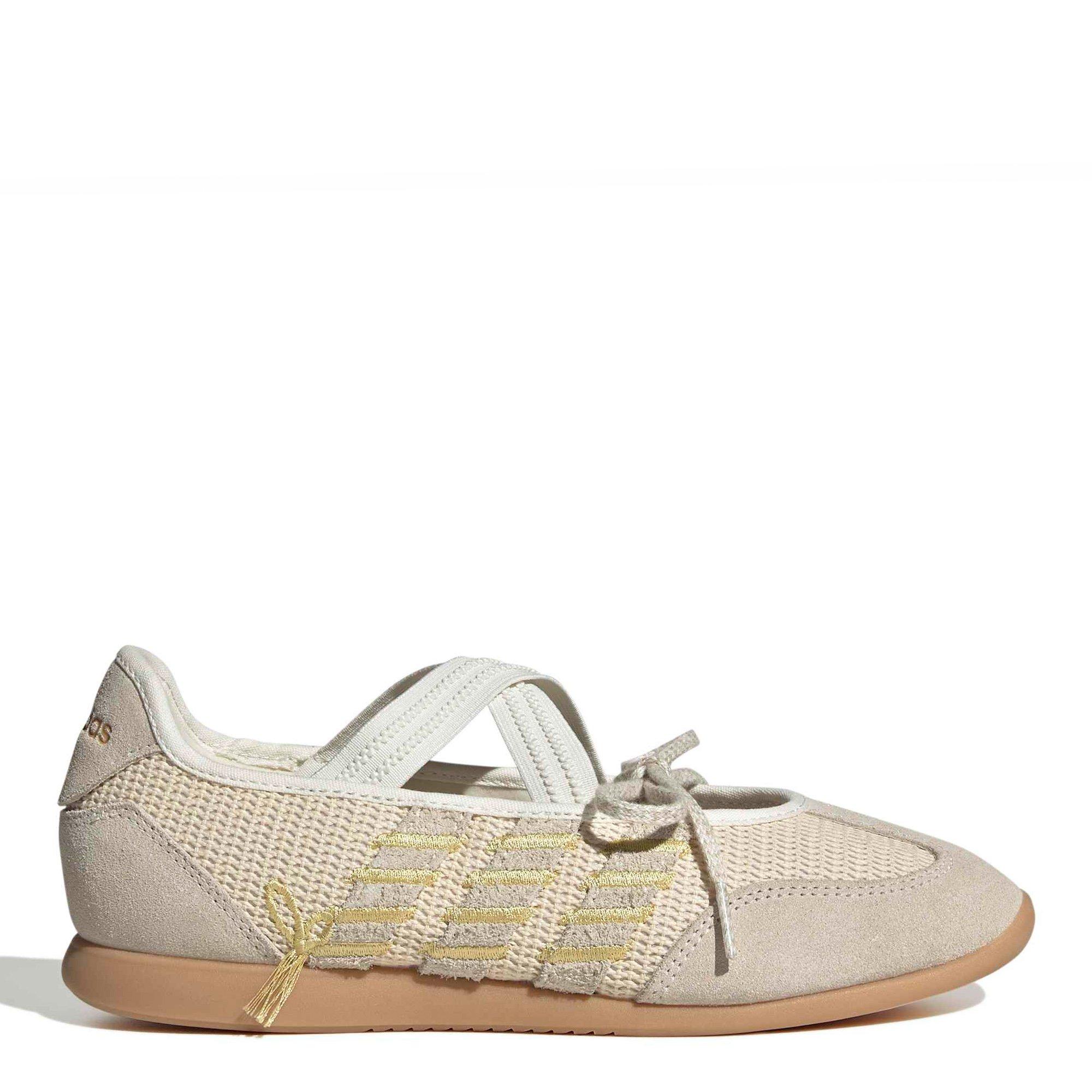 Womens Court Trainers